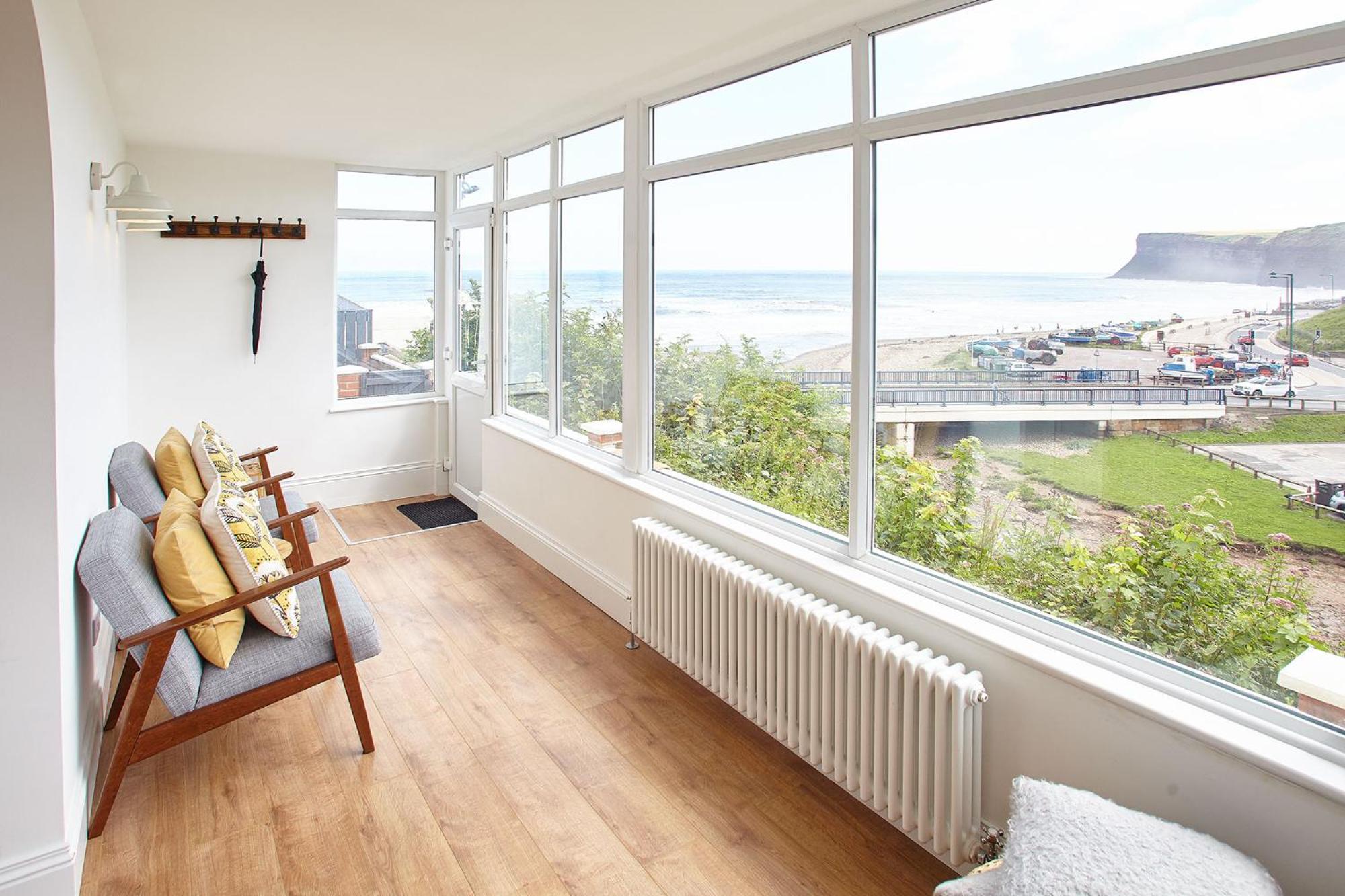 Burnsyde Beach House - With Sea Views