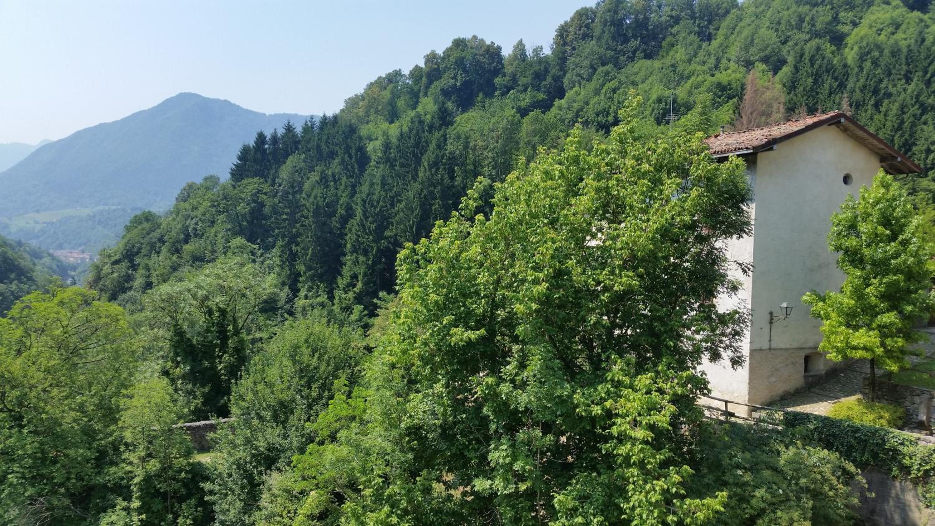 La Tana del Tasso Rooms&Breakfast