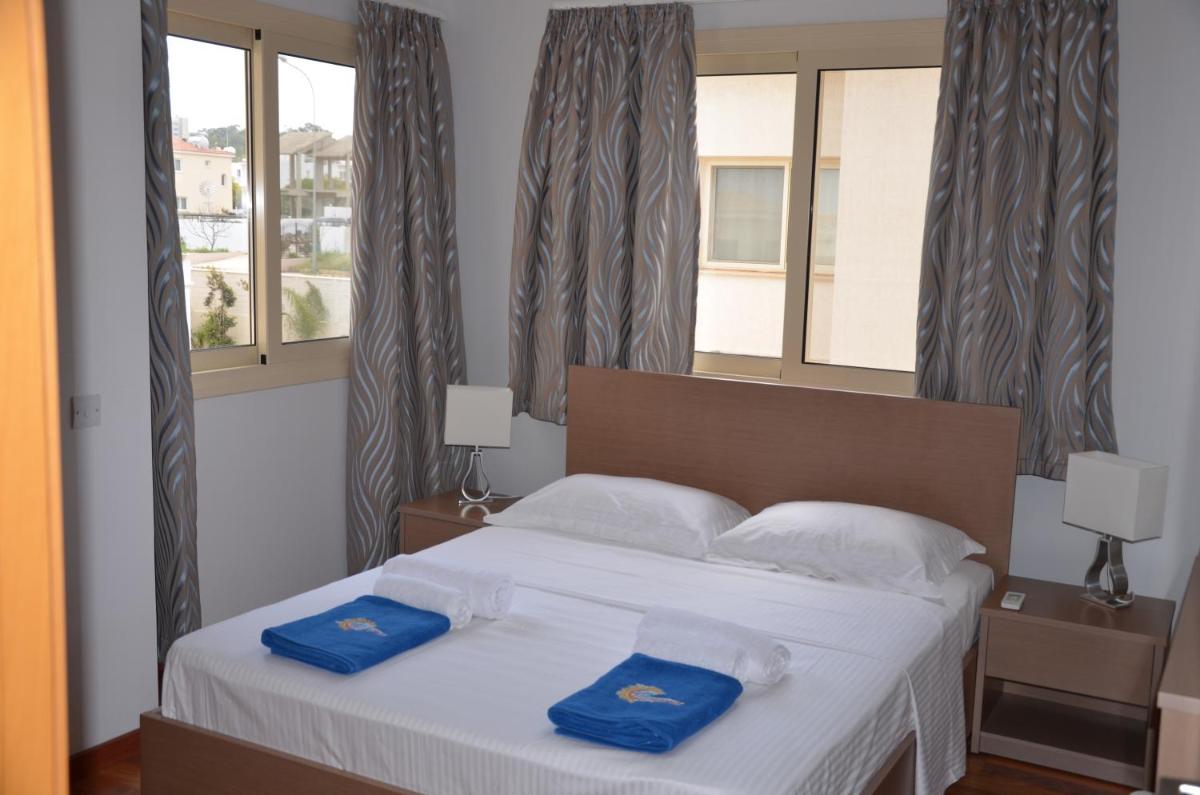Anthorina Villa 4 view 3