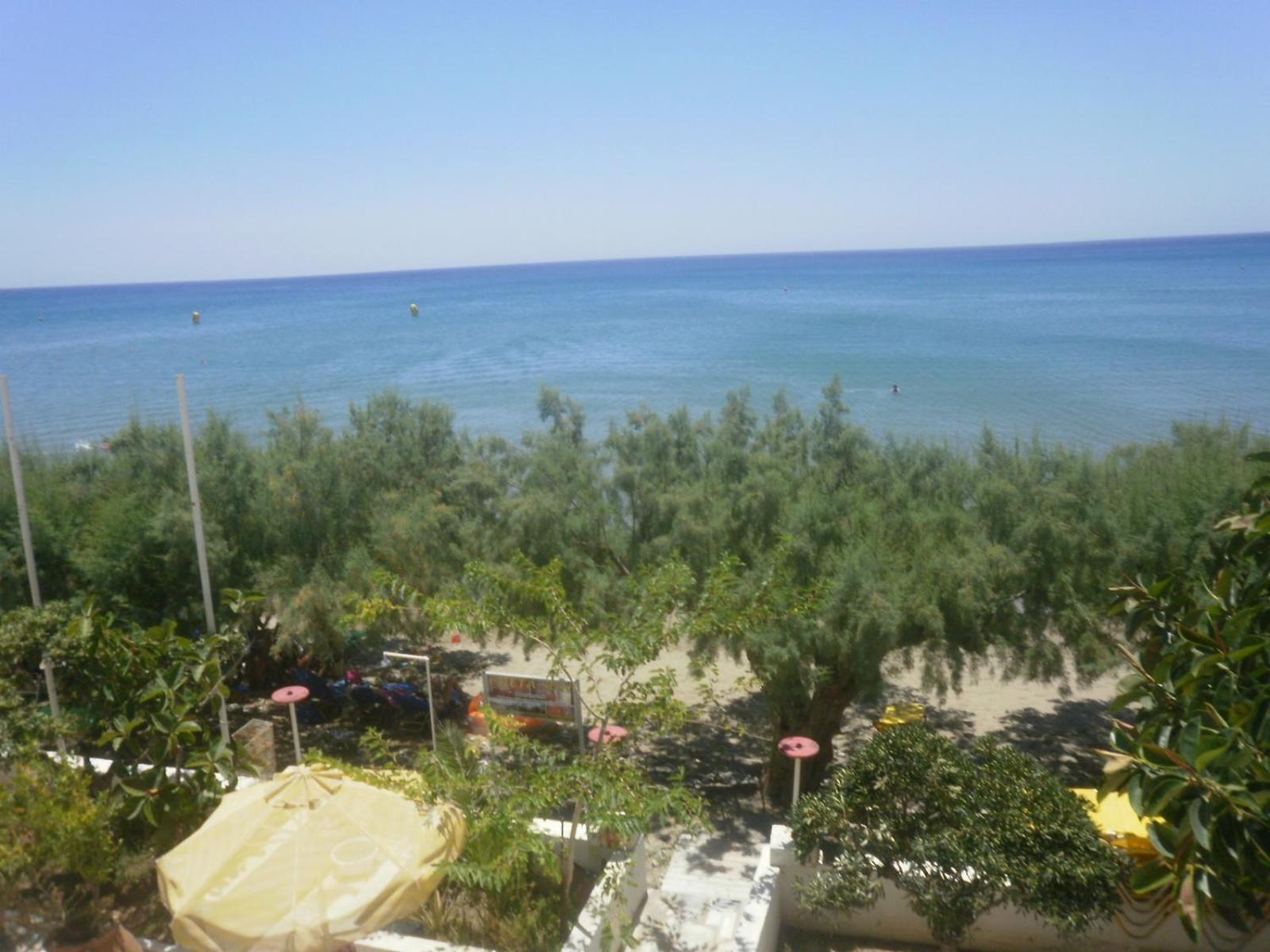 Creta Sun Apartments in Makrigialos Sea-view view 3