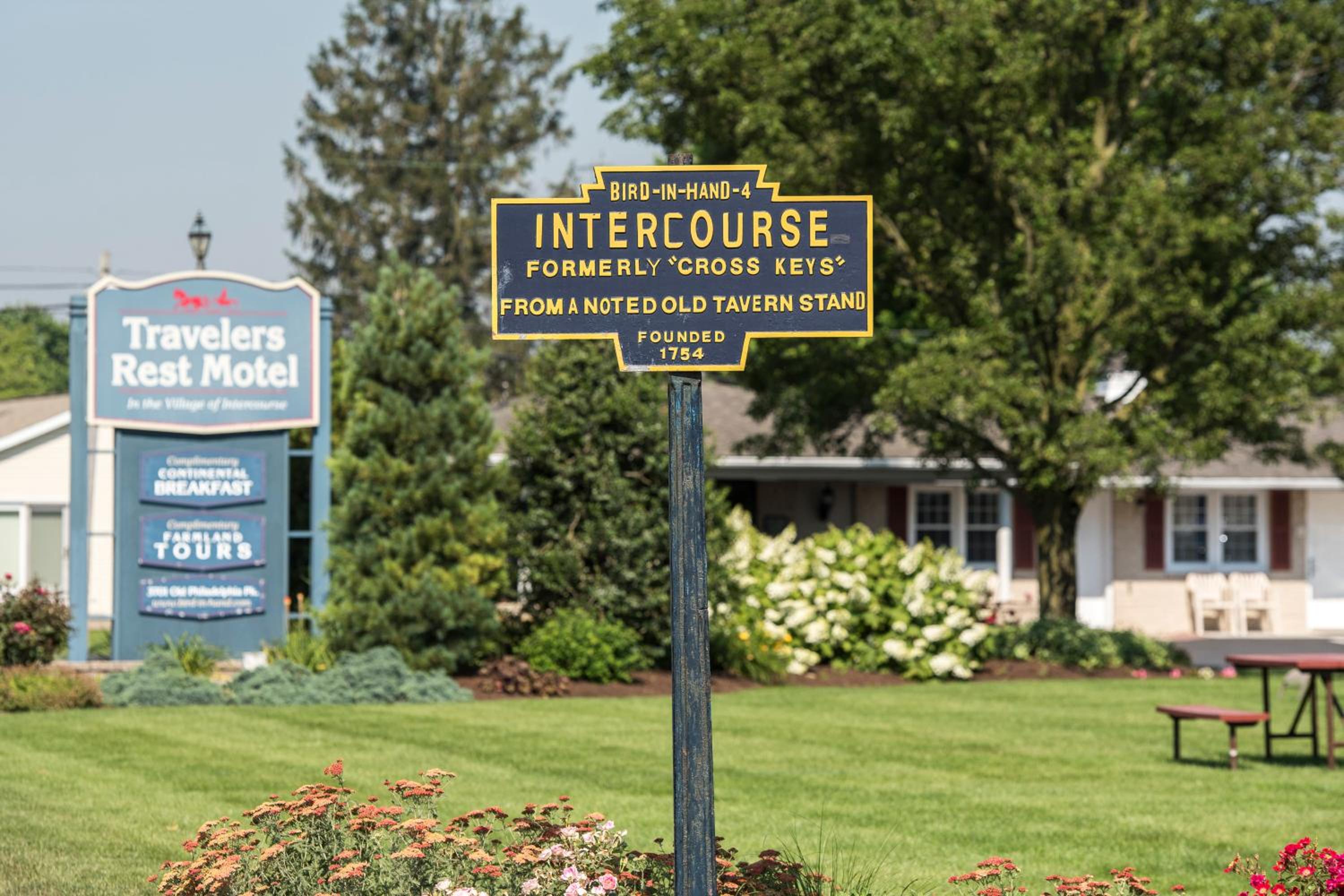 Travelers Rest Motel