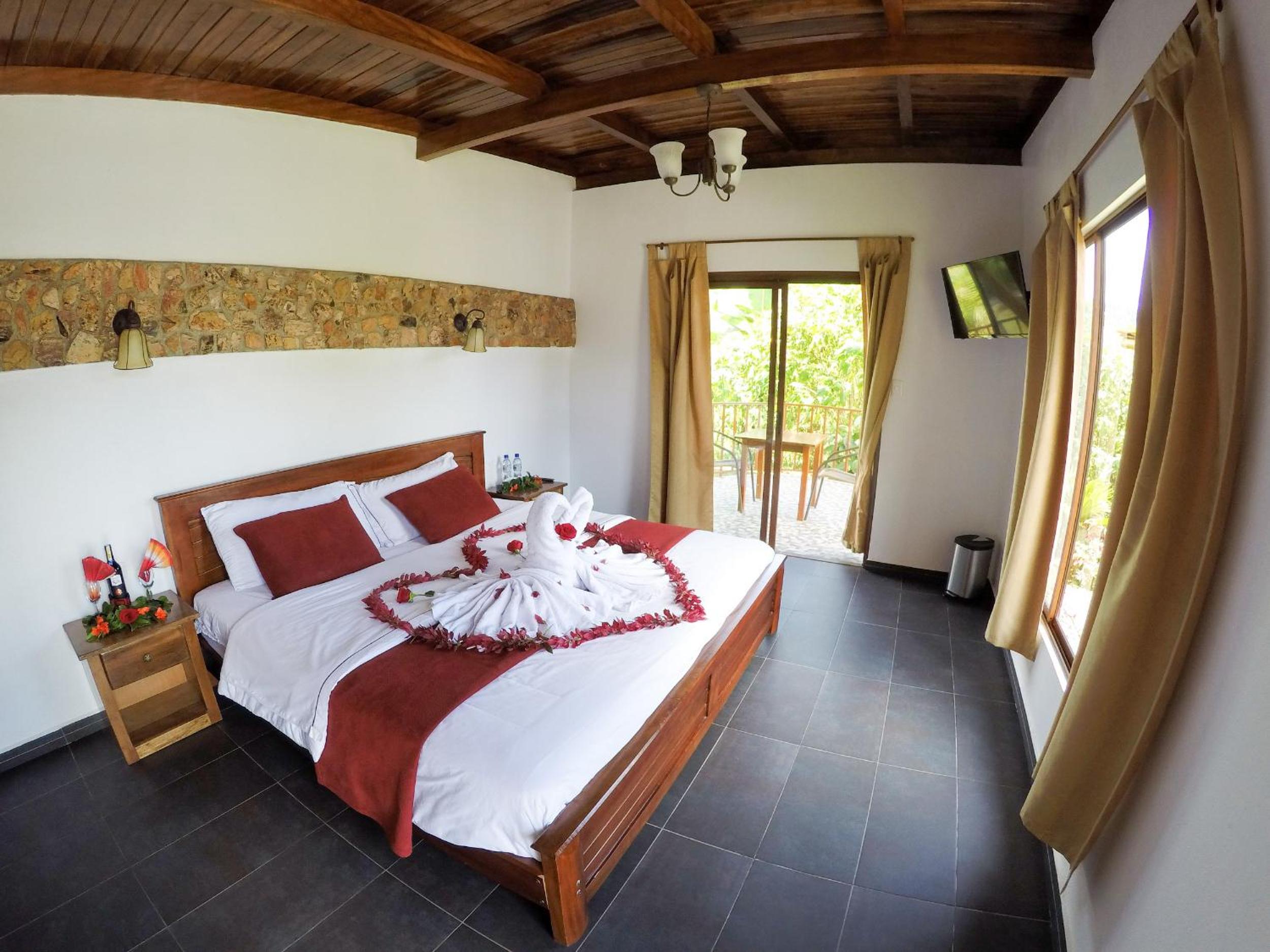 Coffee Lodge Cristal Glamping & Spa