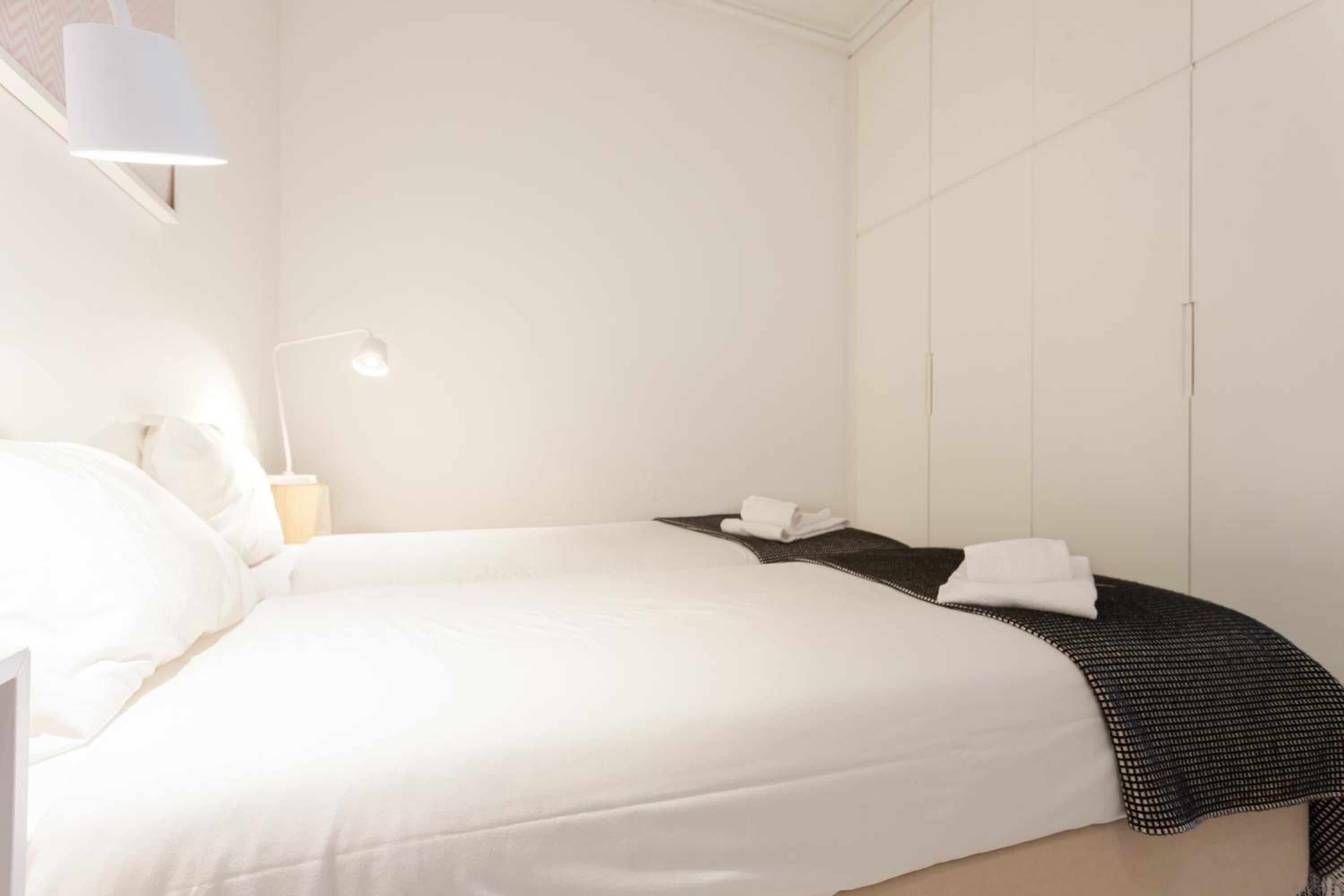 Baixa Tile Blue Two-Bedroom Apartment - by LU Holidays