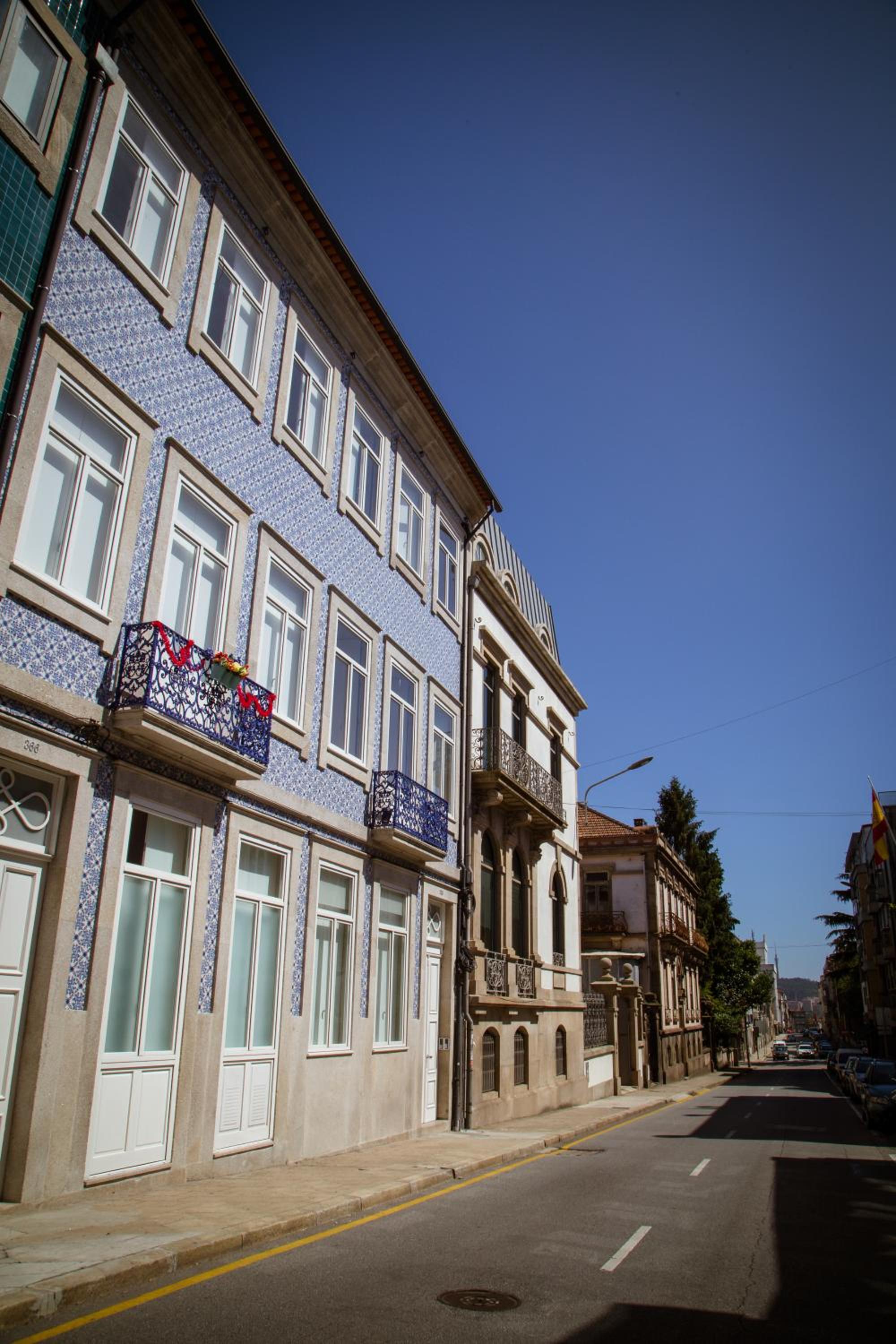 Smooth Oporto Apartment by Porto City Hosts view 5
