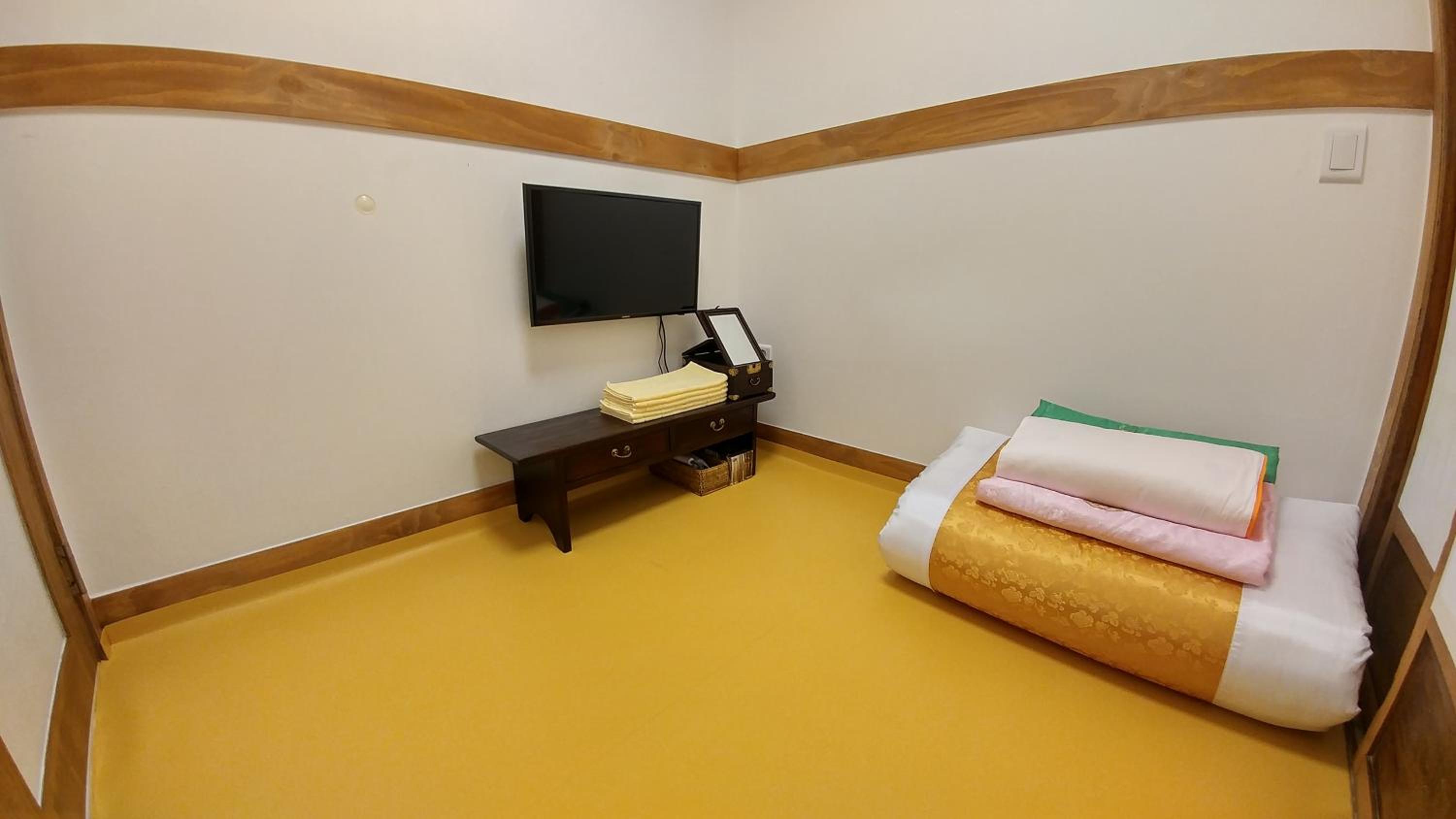 Sophia Hanok Guesthouse view 2