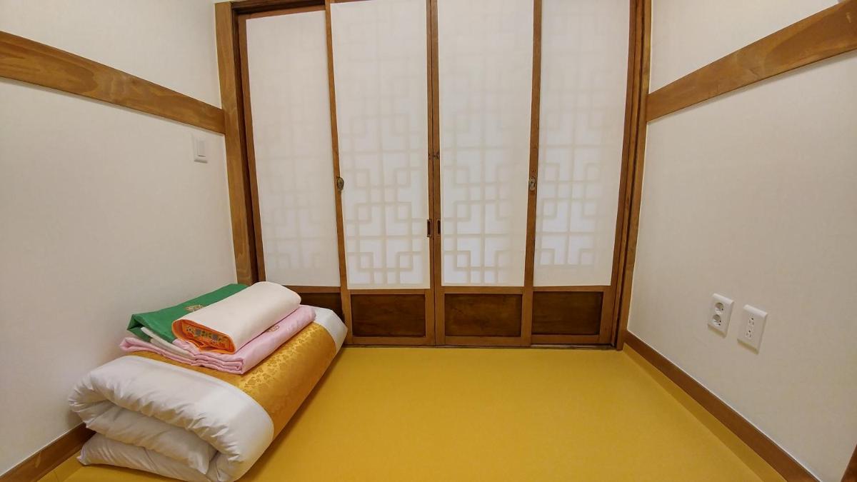 Photo 53