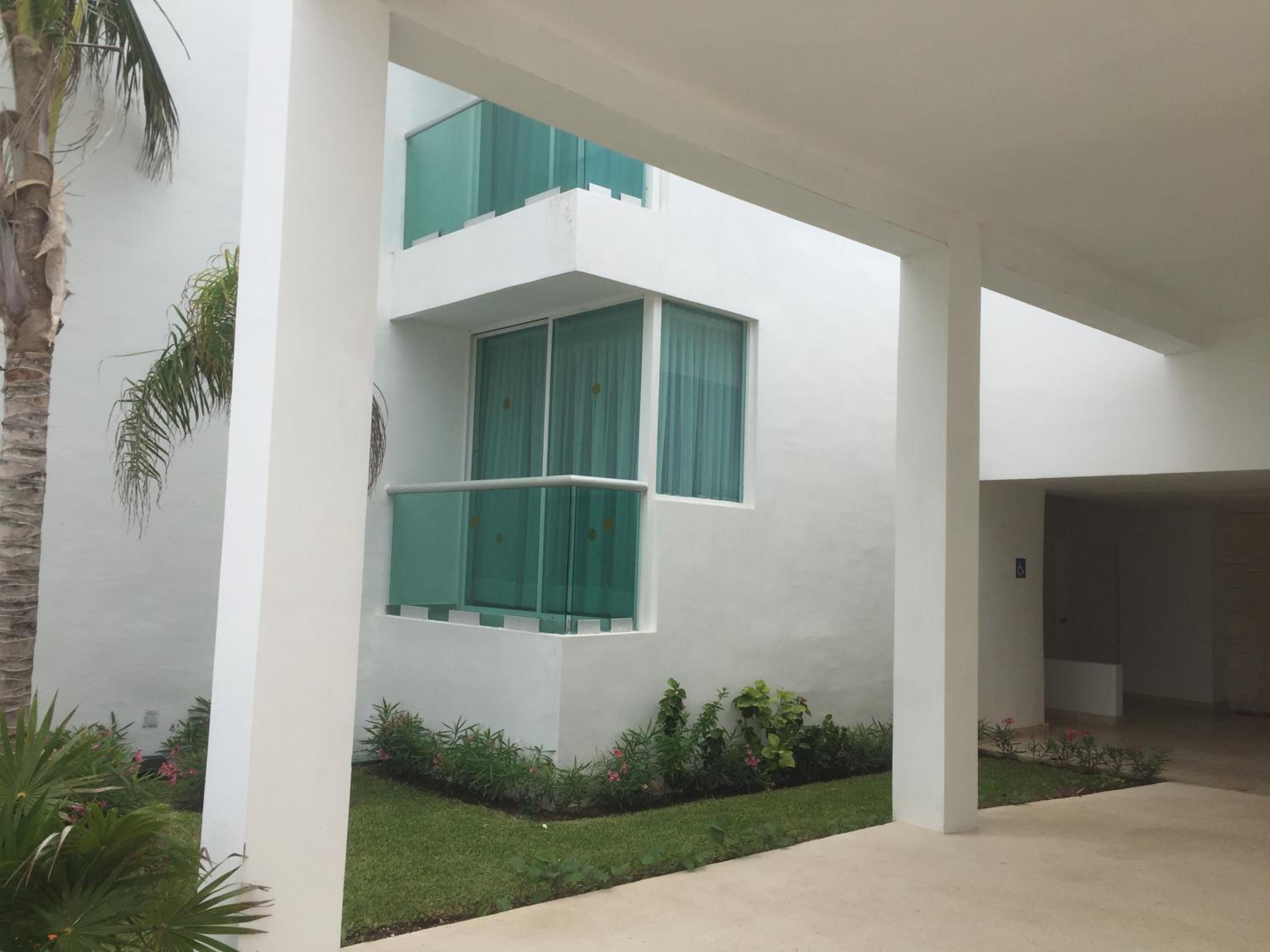 Hotel Estudios Yalmakan - Image 1