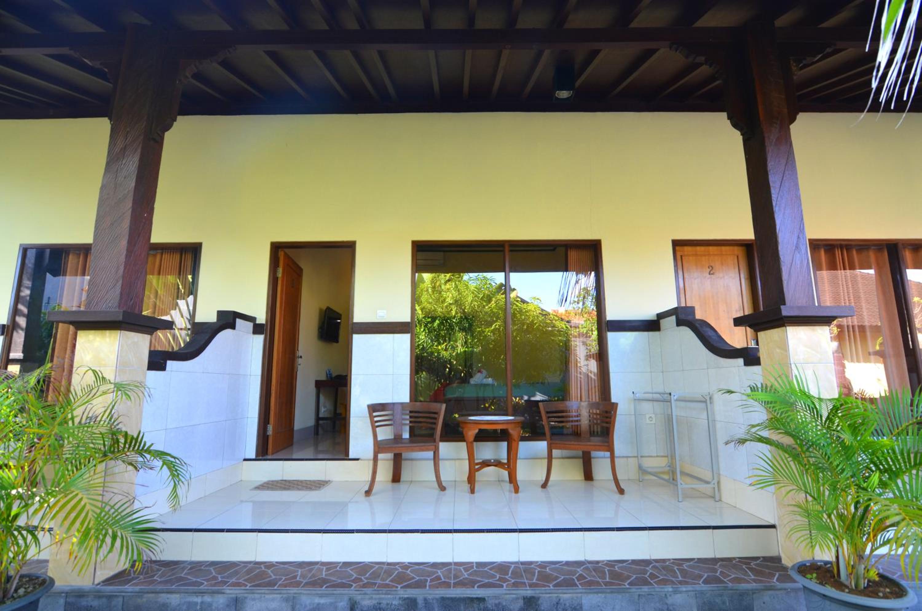 Arik Homestay Canggu view 2