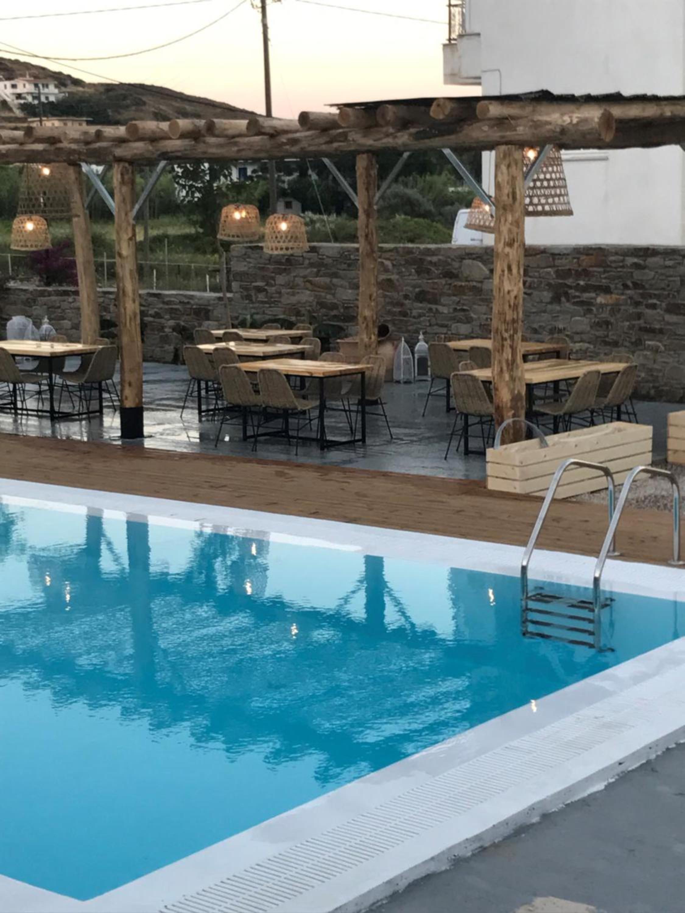 Anemoessa Luxury Villas