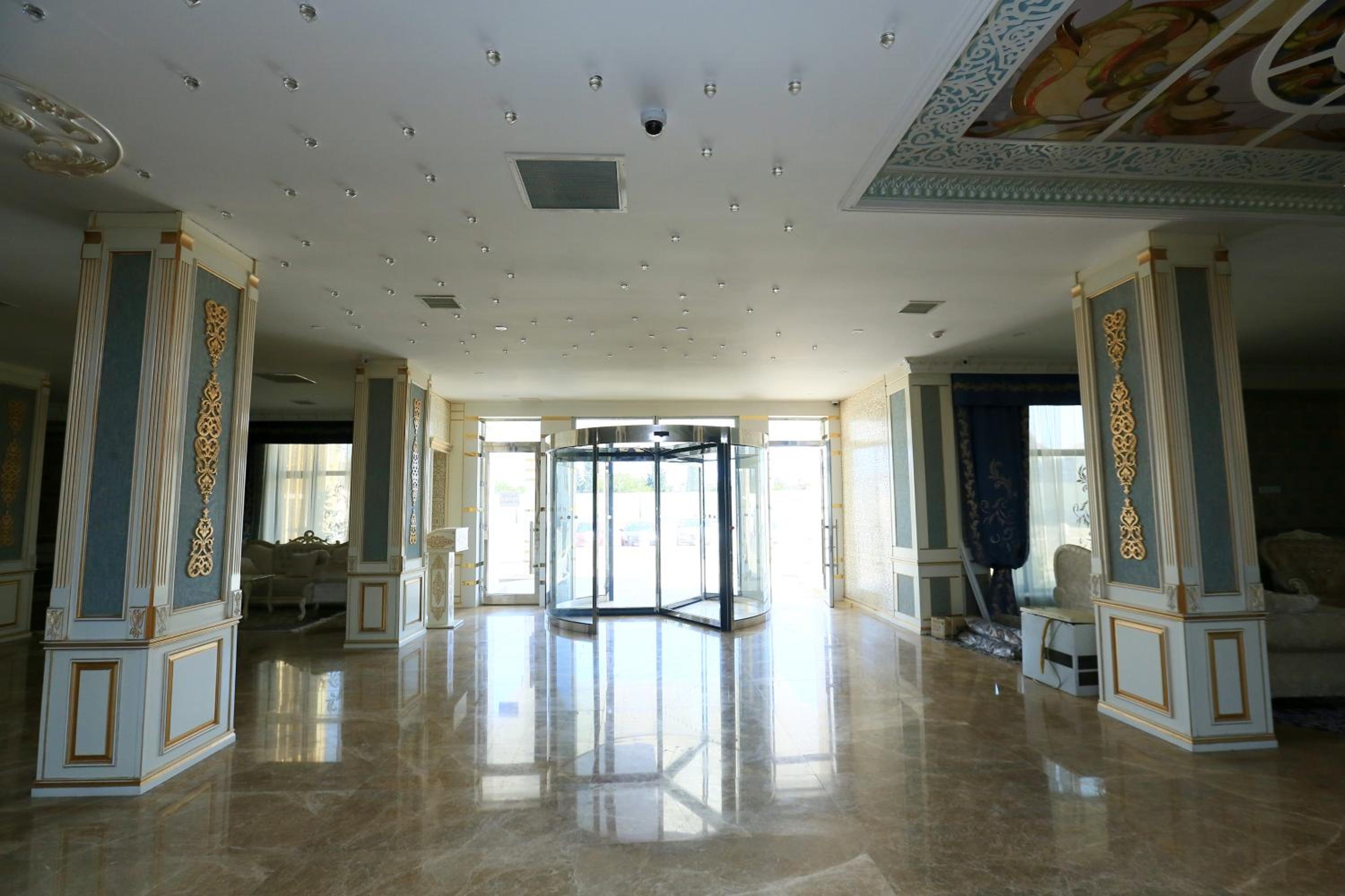 Spring Hotel