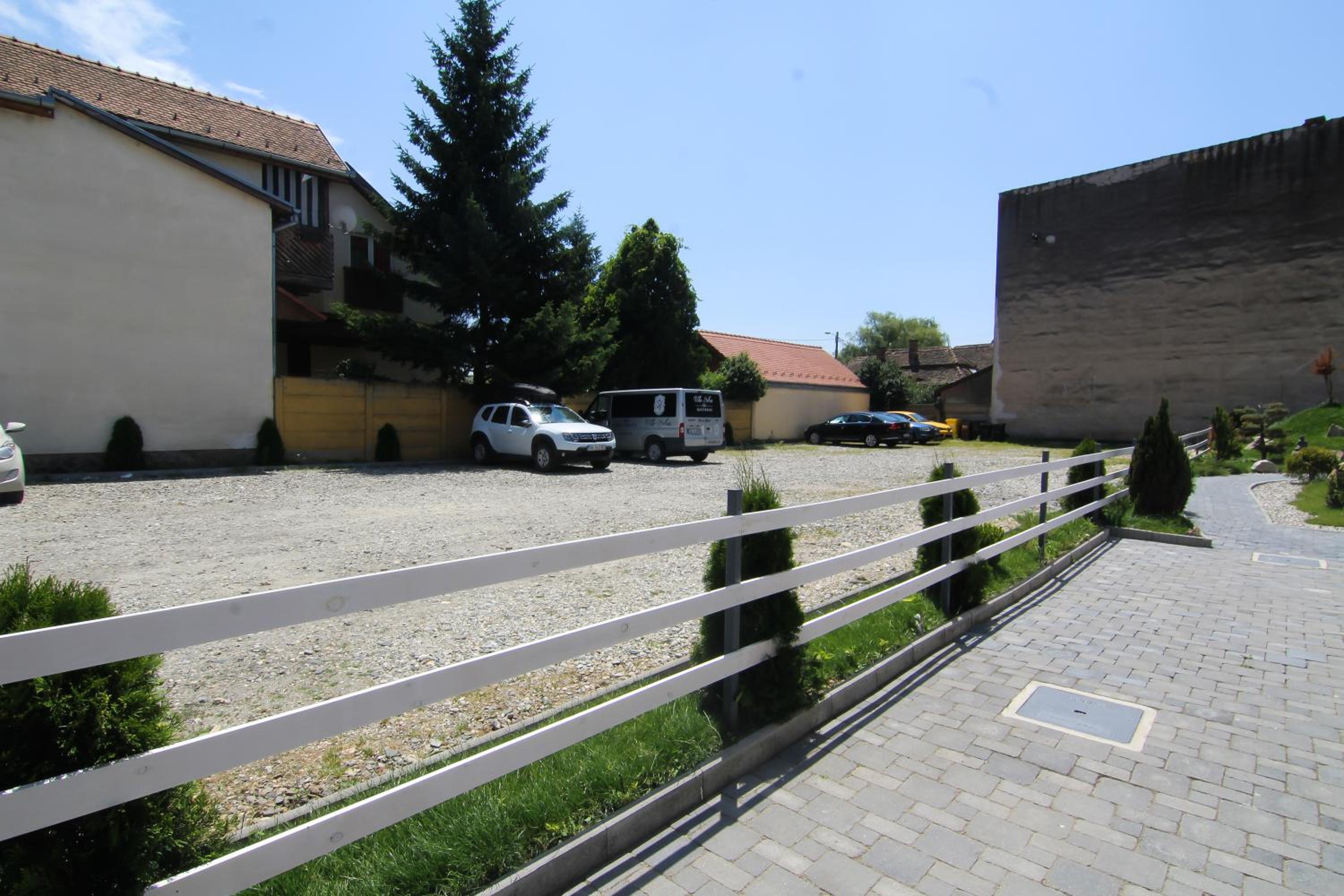 Photo 49