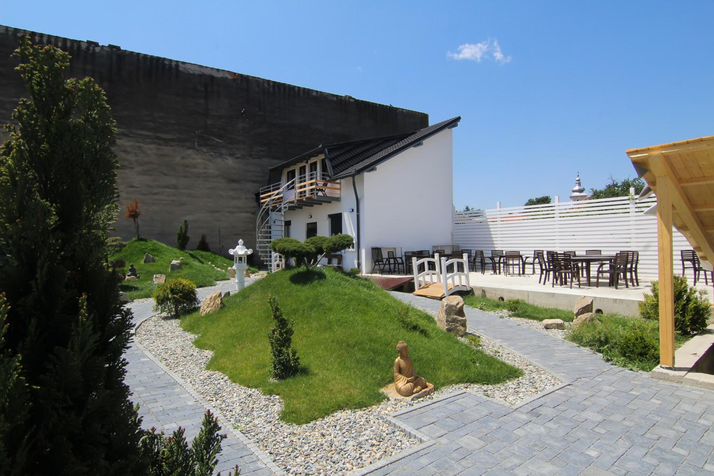 Photo 46