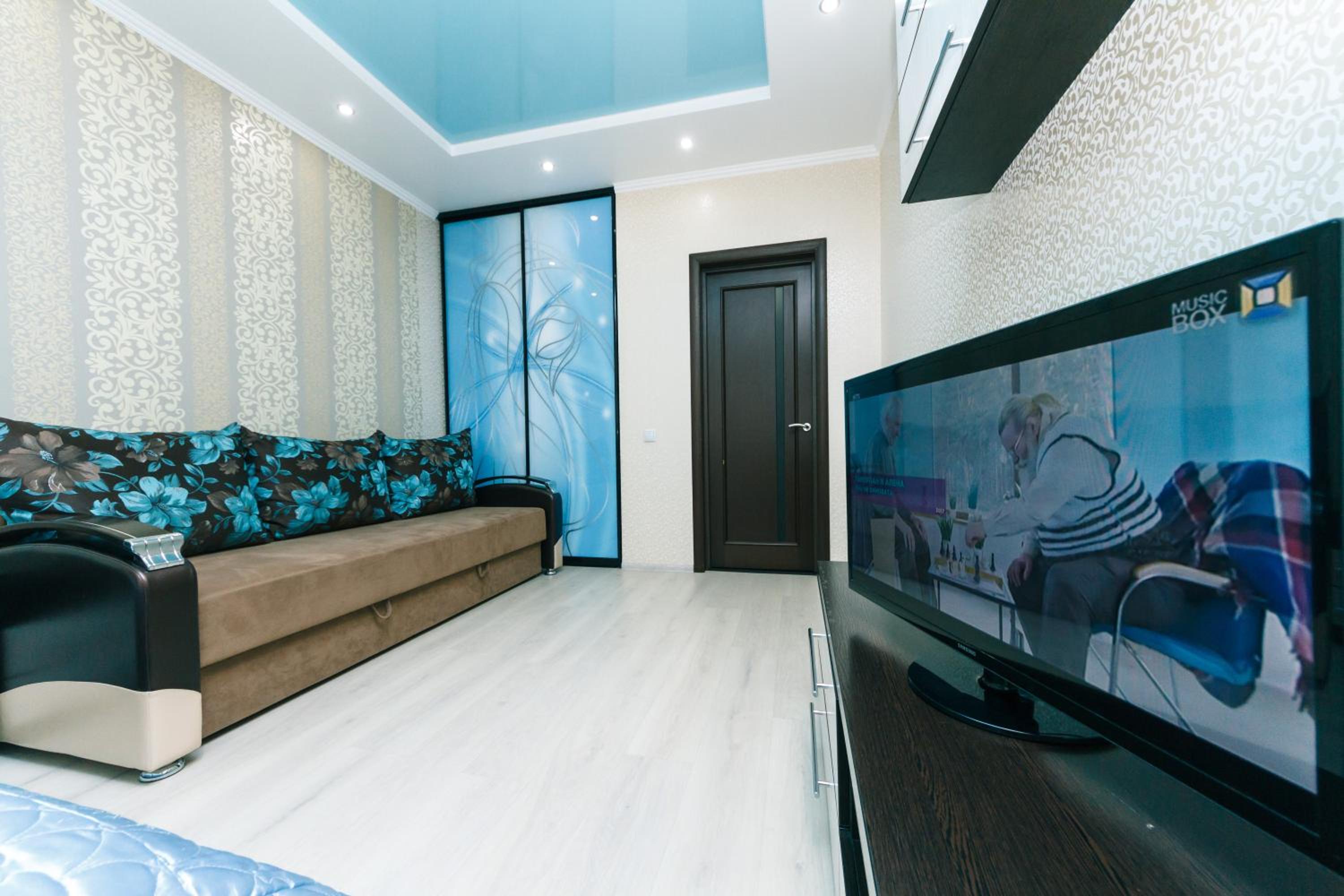 Apartment on Urlovskaya 23a view 2
