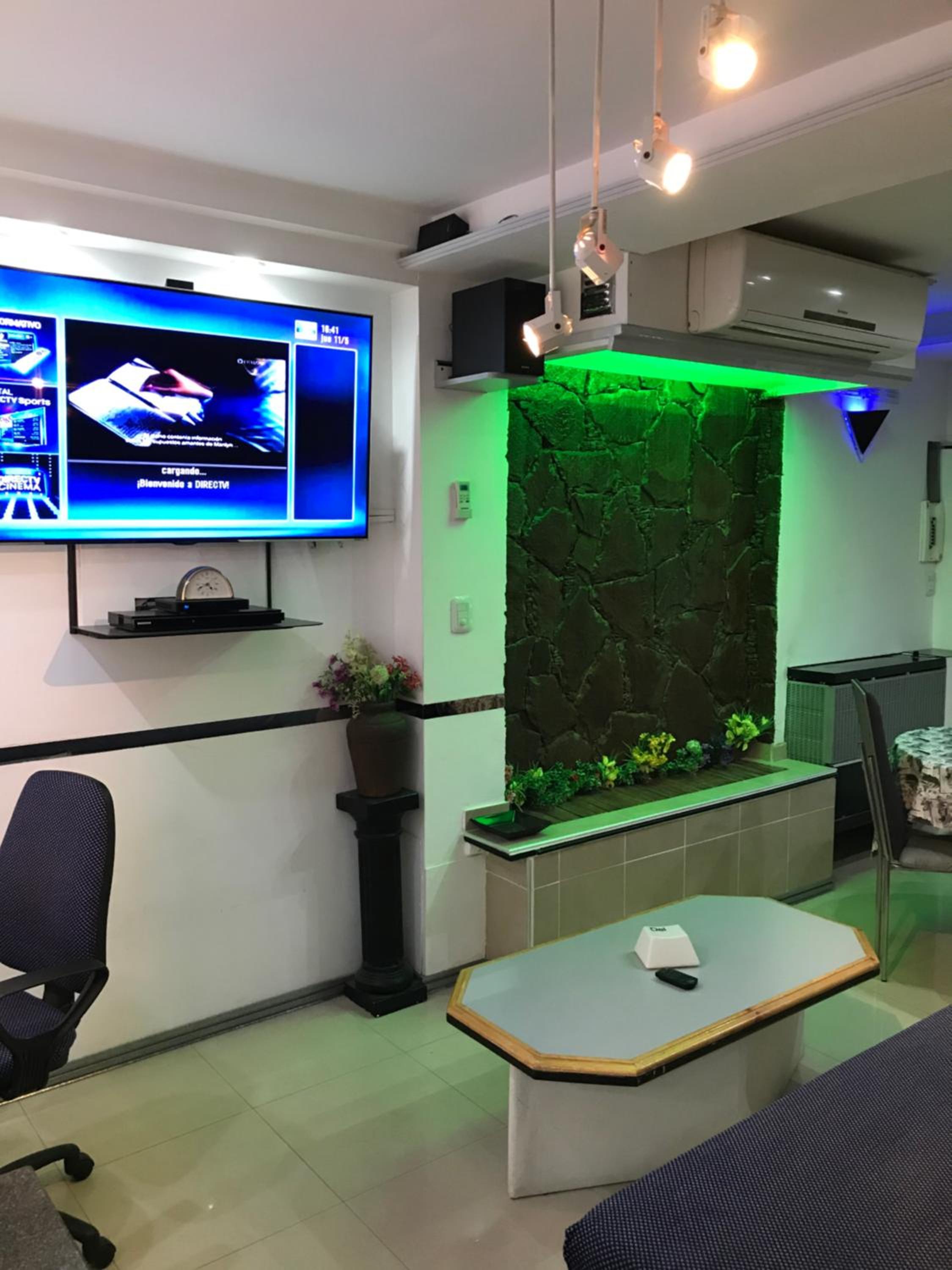 Hotel Departamentos Suites - Image 1