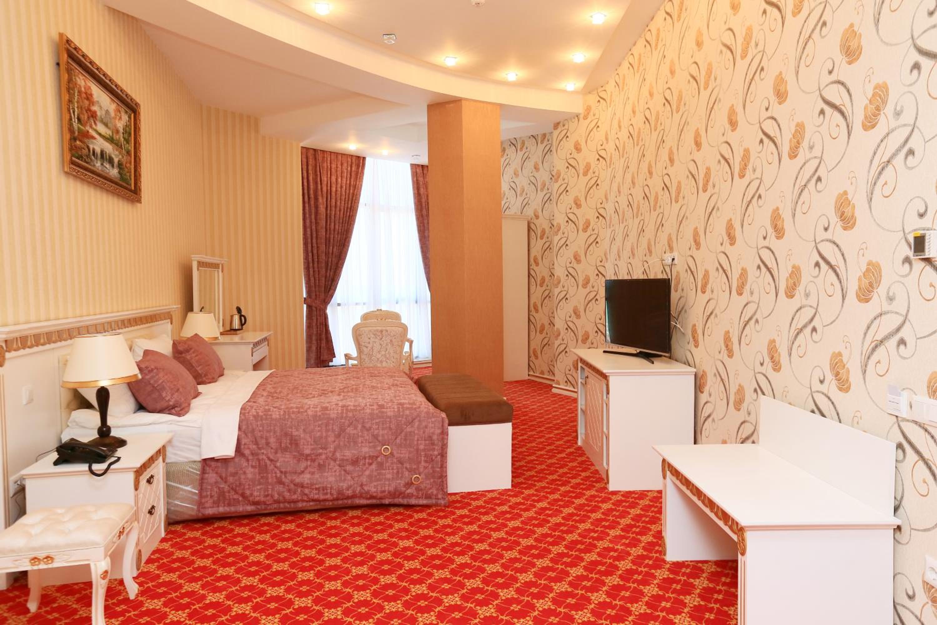 Spring Hotel
