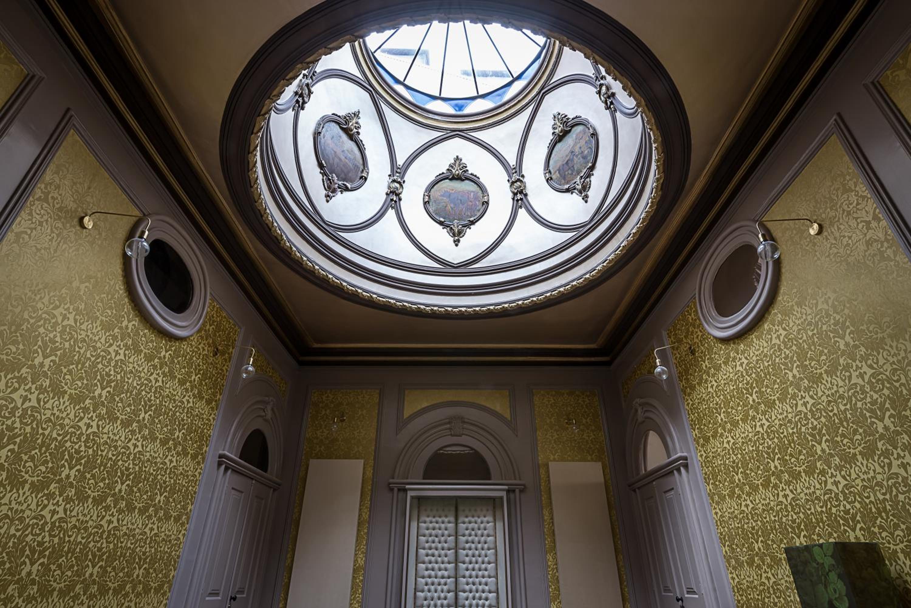Charm Palace Porto