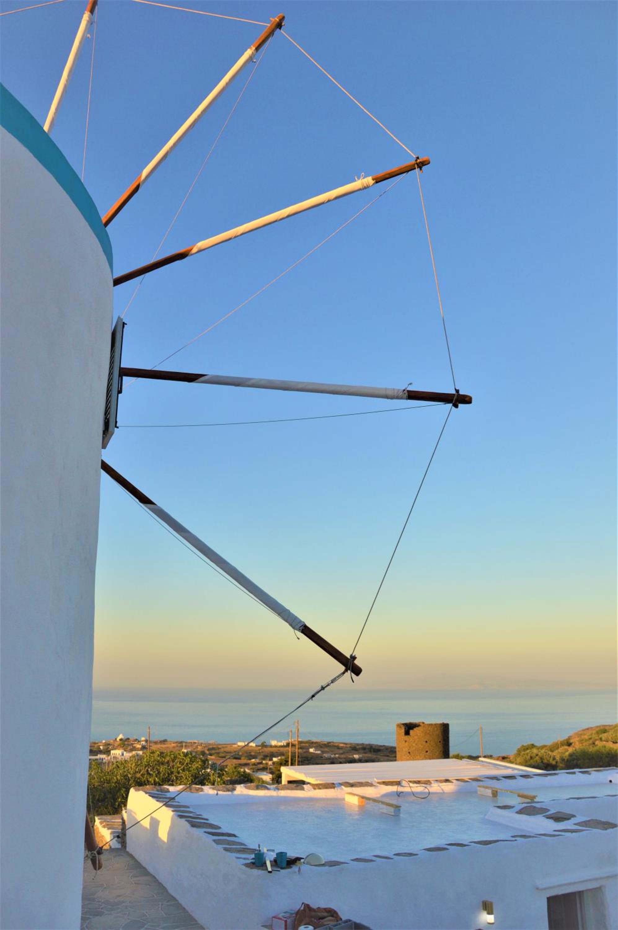 Windmill Arades suite