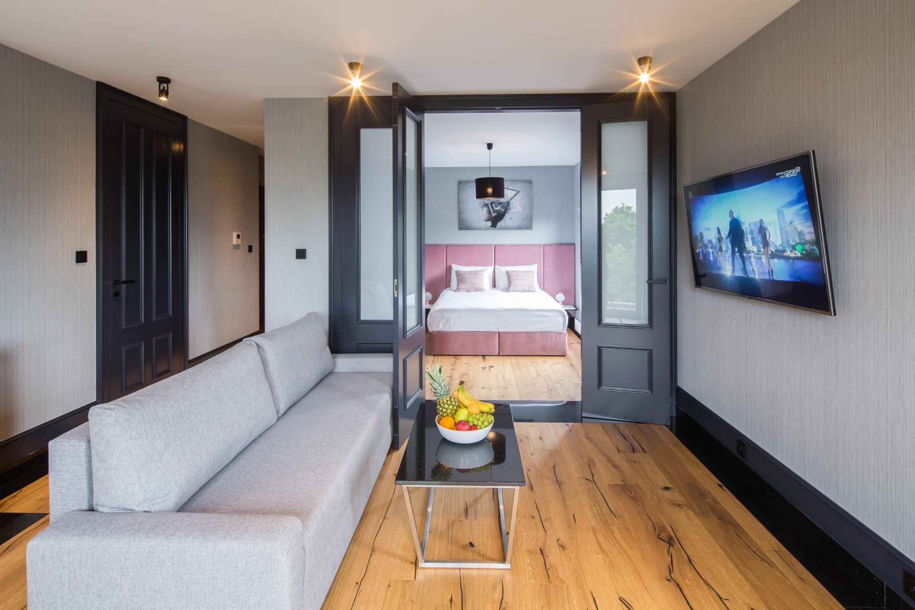 Bella - Victoria Residence by OneApartments view 4