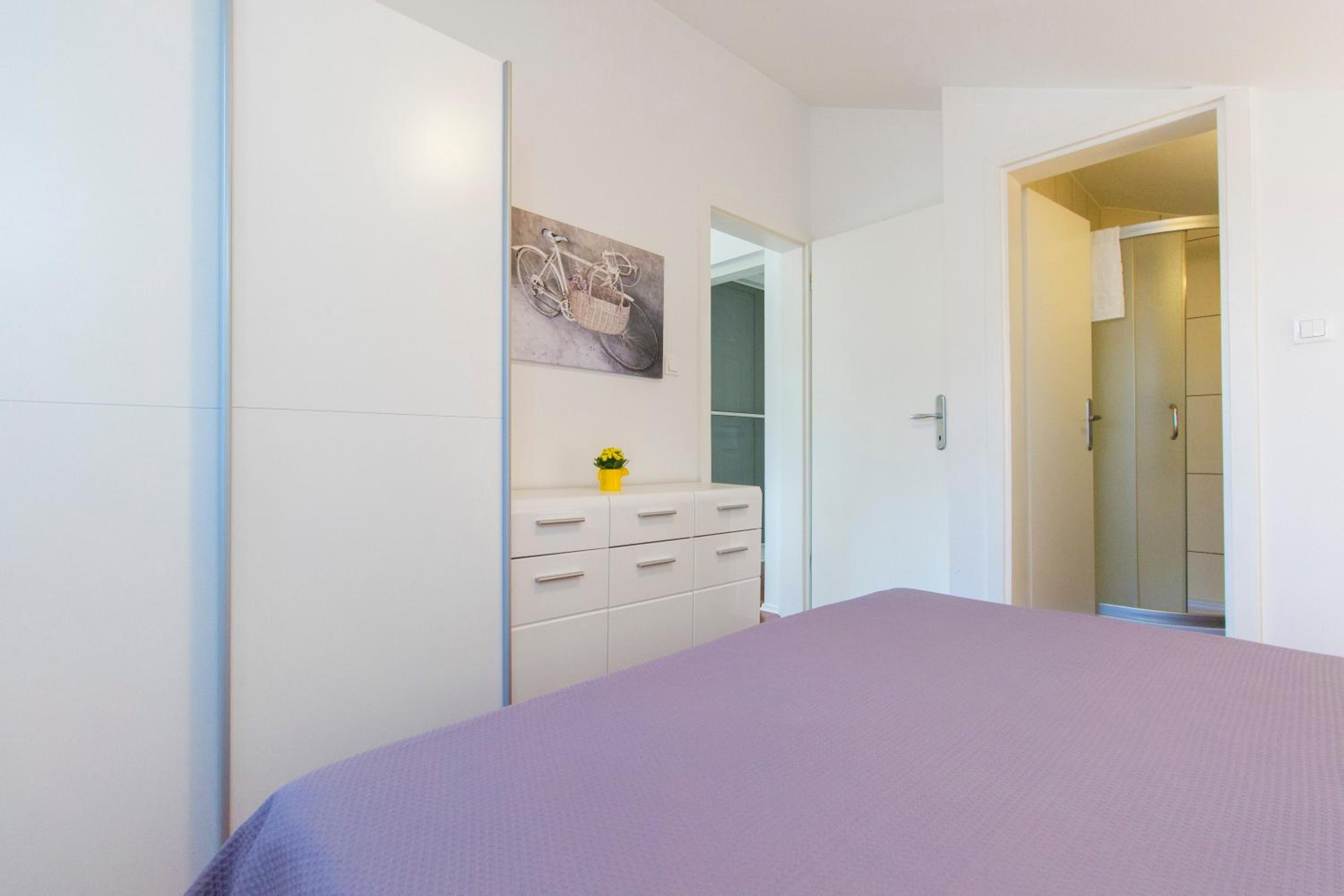 Apartment Nina view 5