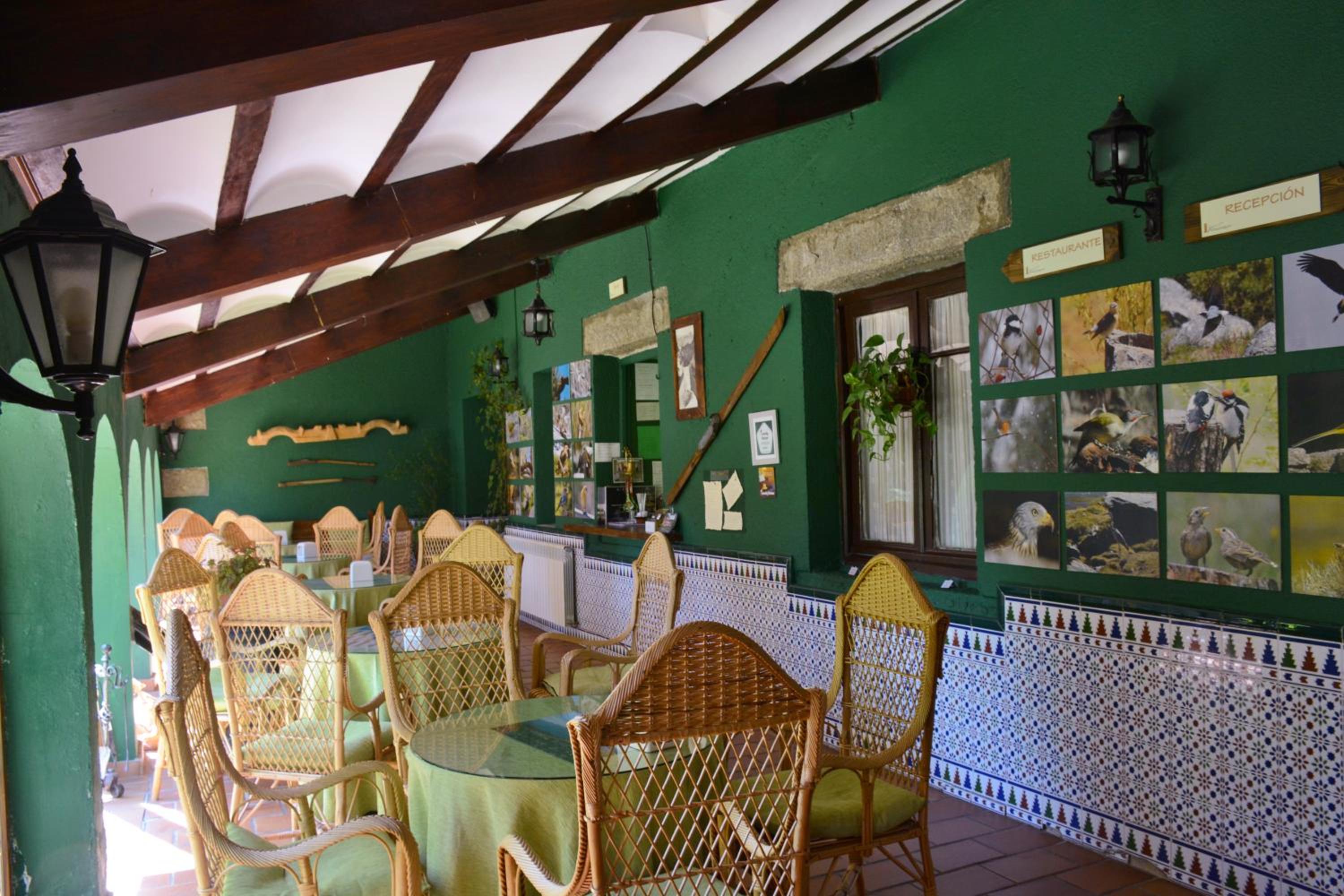 Hospedium Hostal Almanzor
