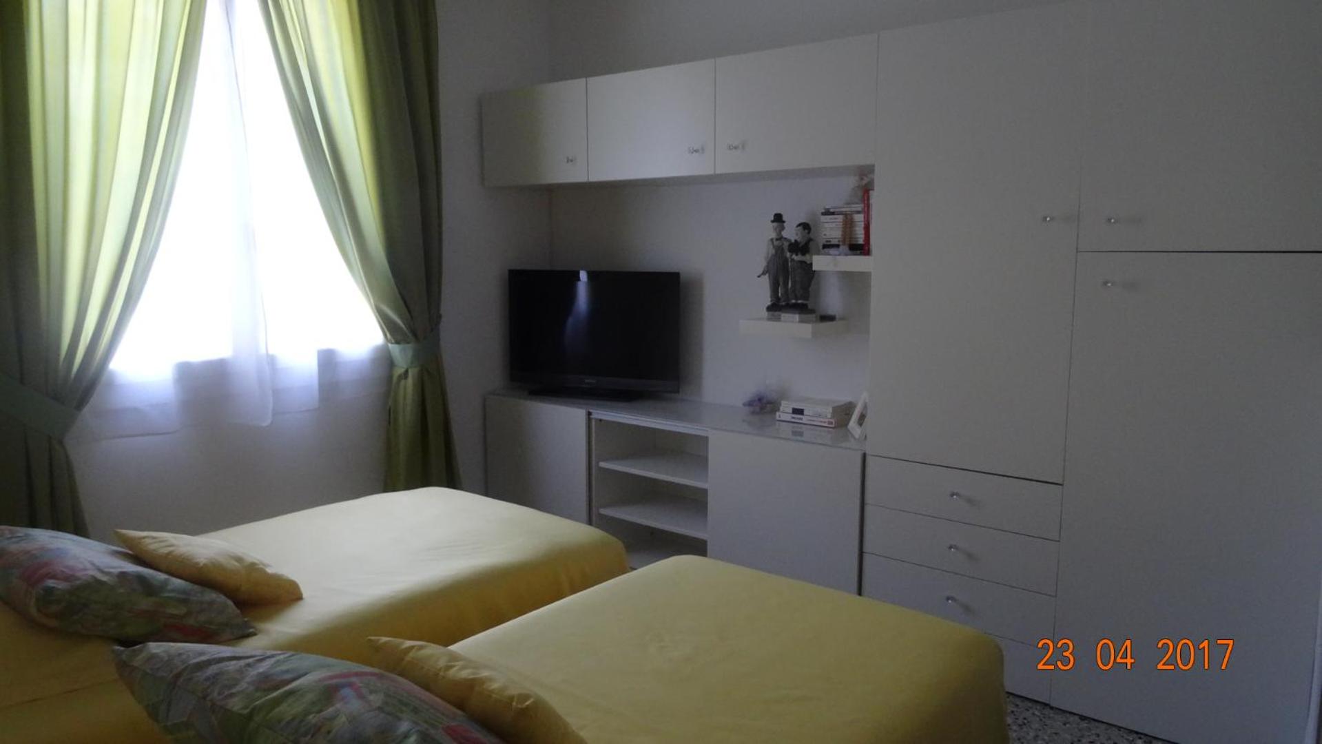 La maisonnette view 2