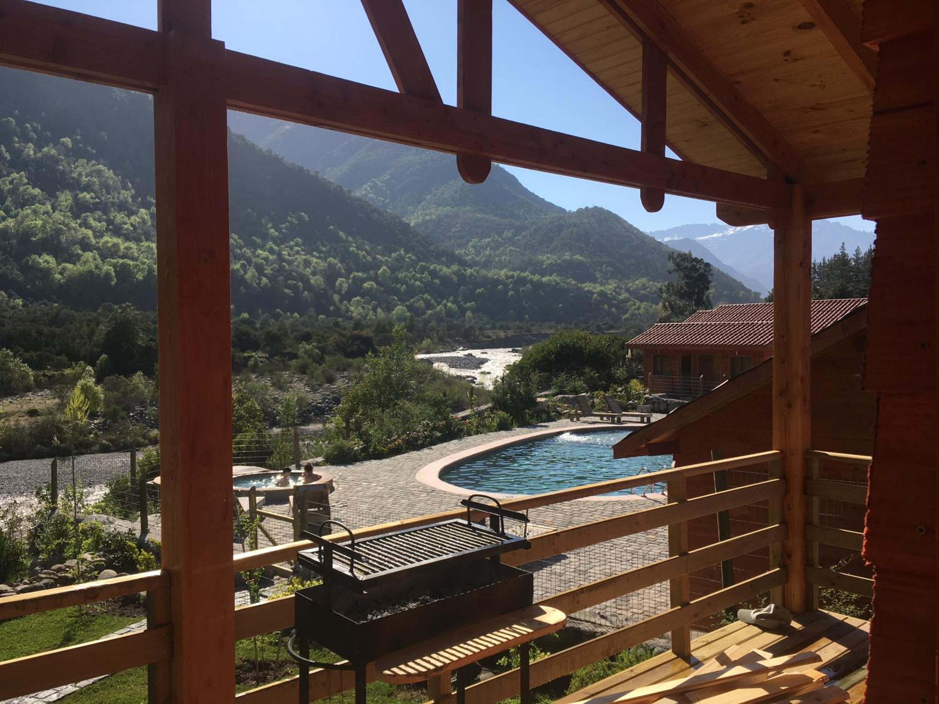 Los Quenes River Lodge