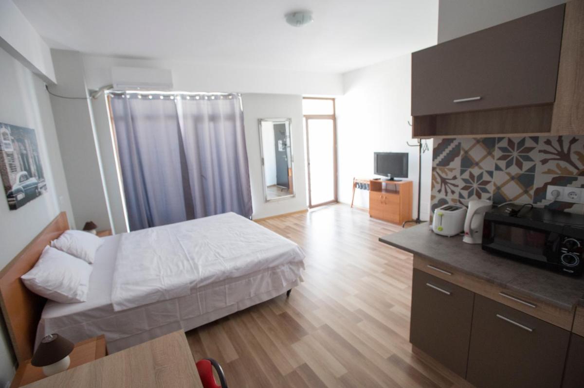 Heights Accommodation view 3