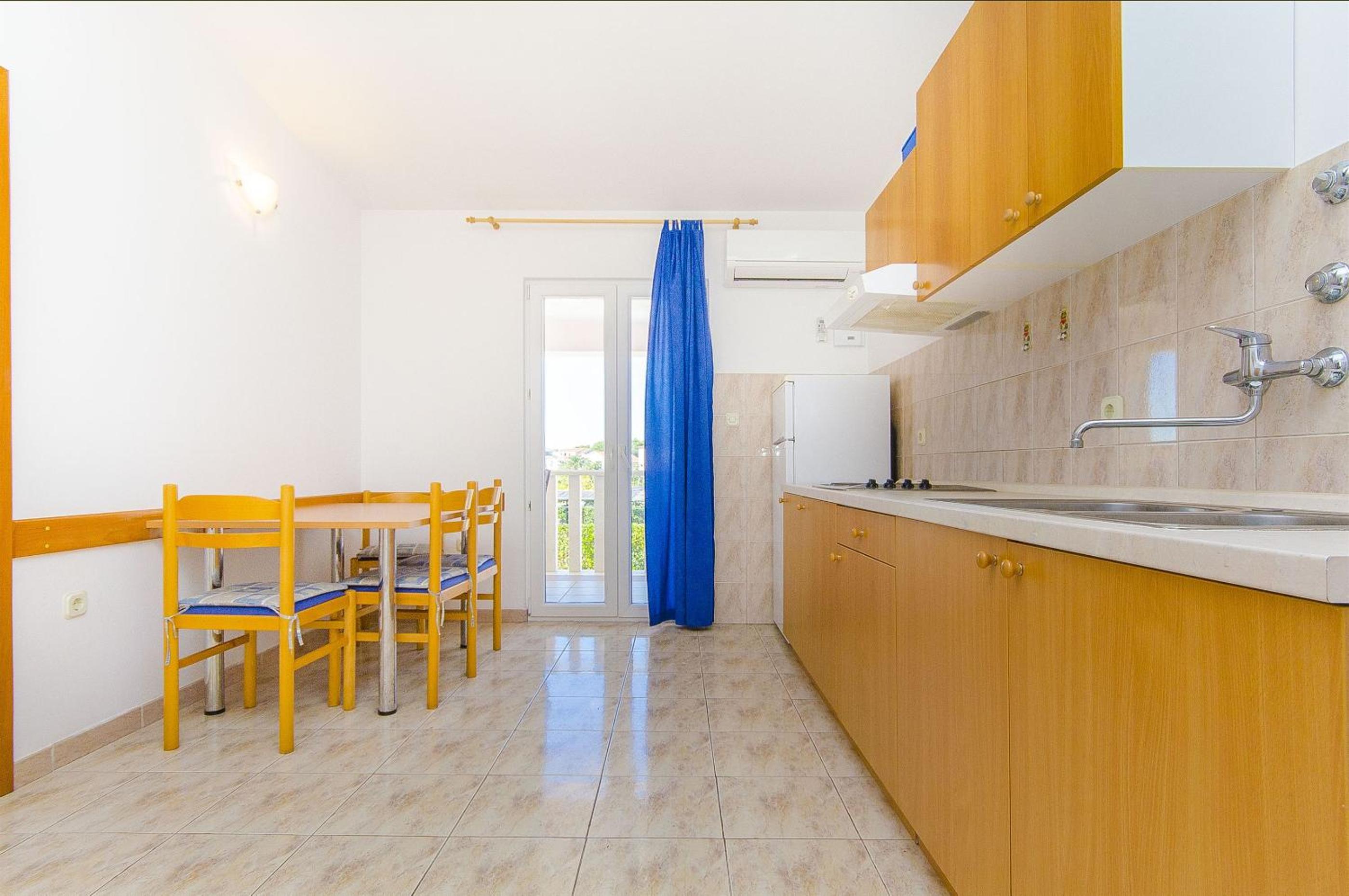 Apartments Tiho i Pave view 5