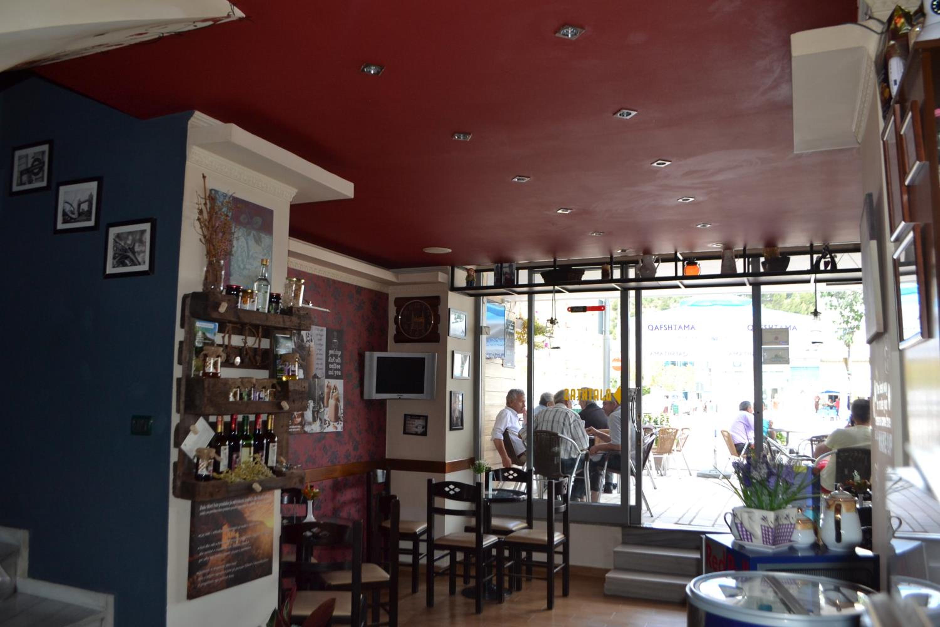 Funky Boutique Hotel & Adventures