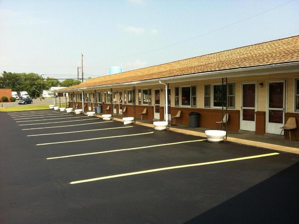 Budget Inn Mifflintown