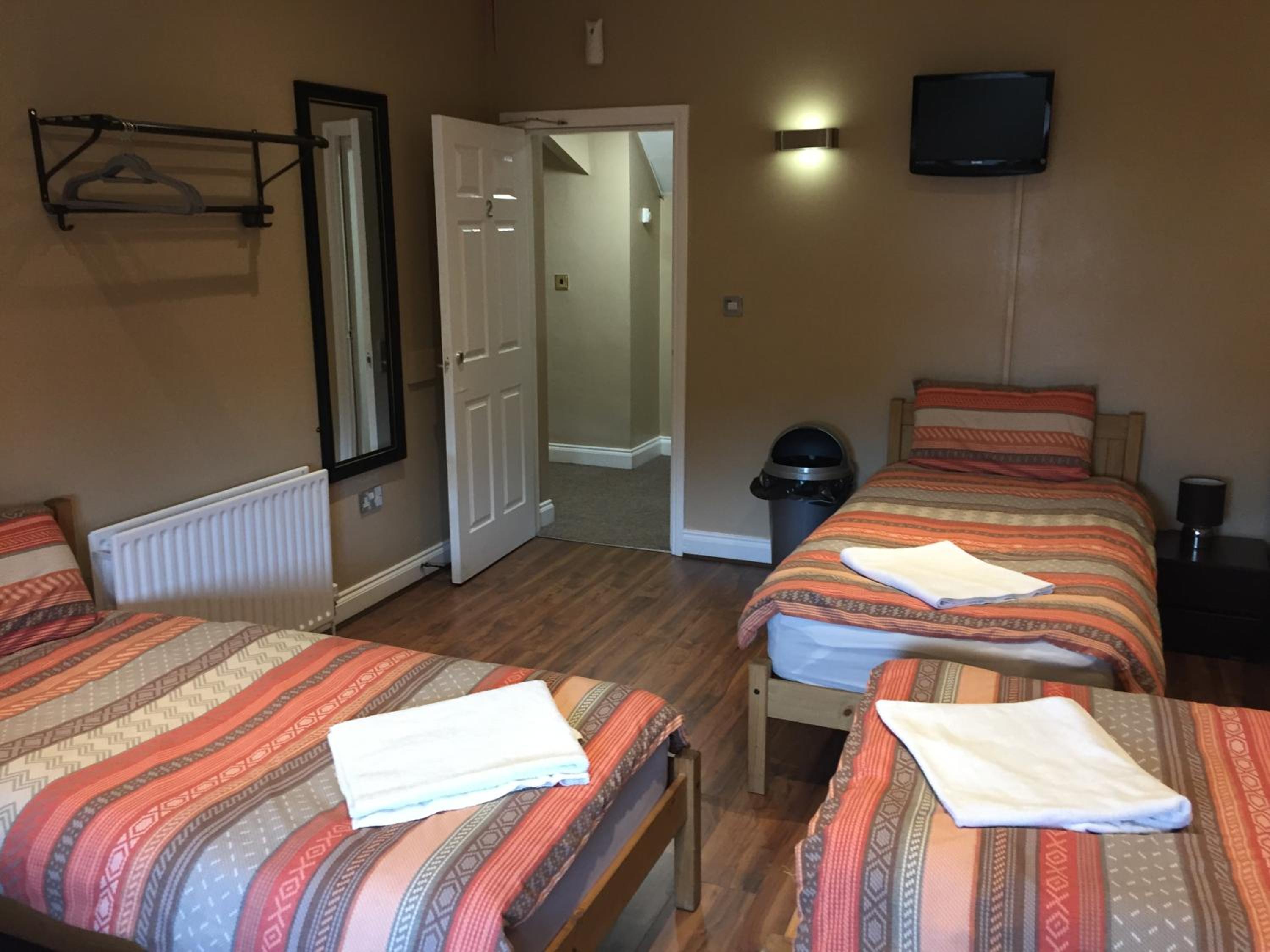 Twelfth Man Accommodation part of The Twelfth Man Public House view 2