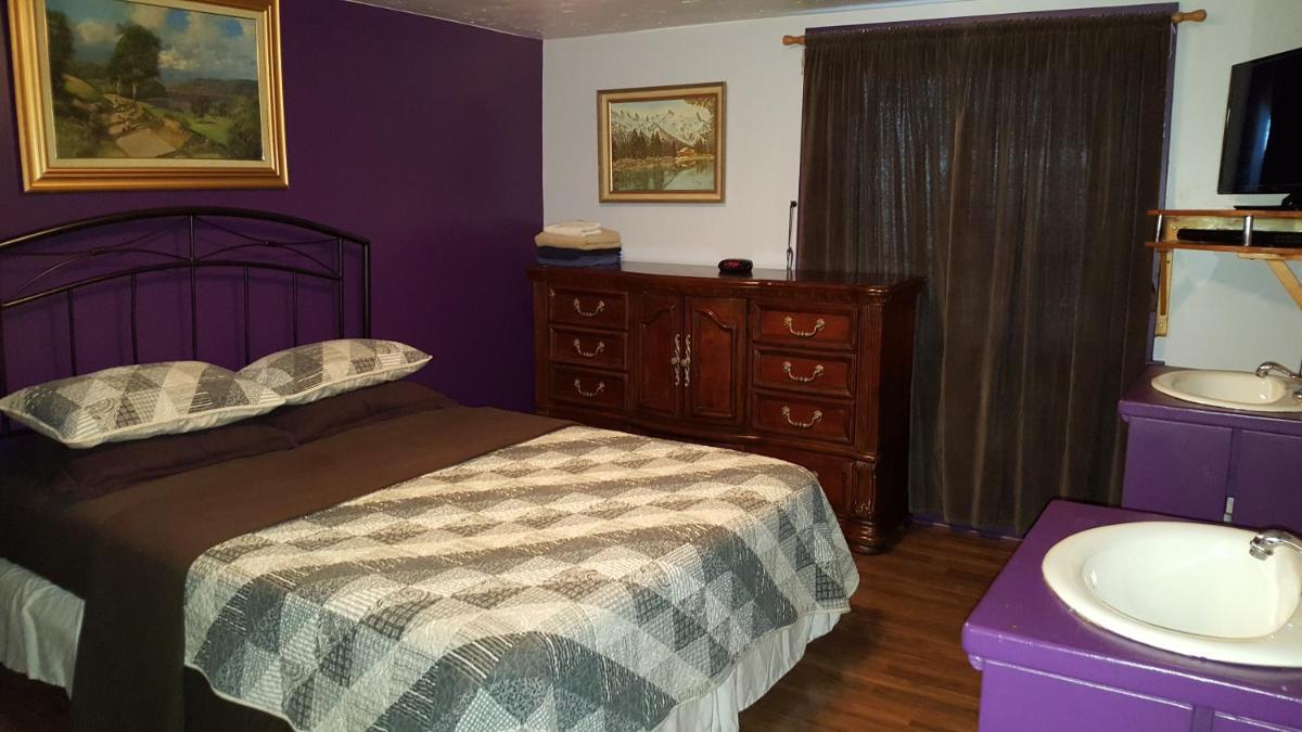 Nisku Guest House