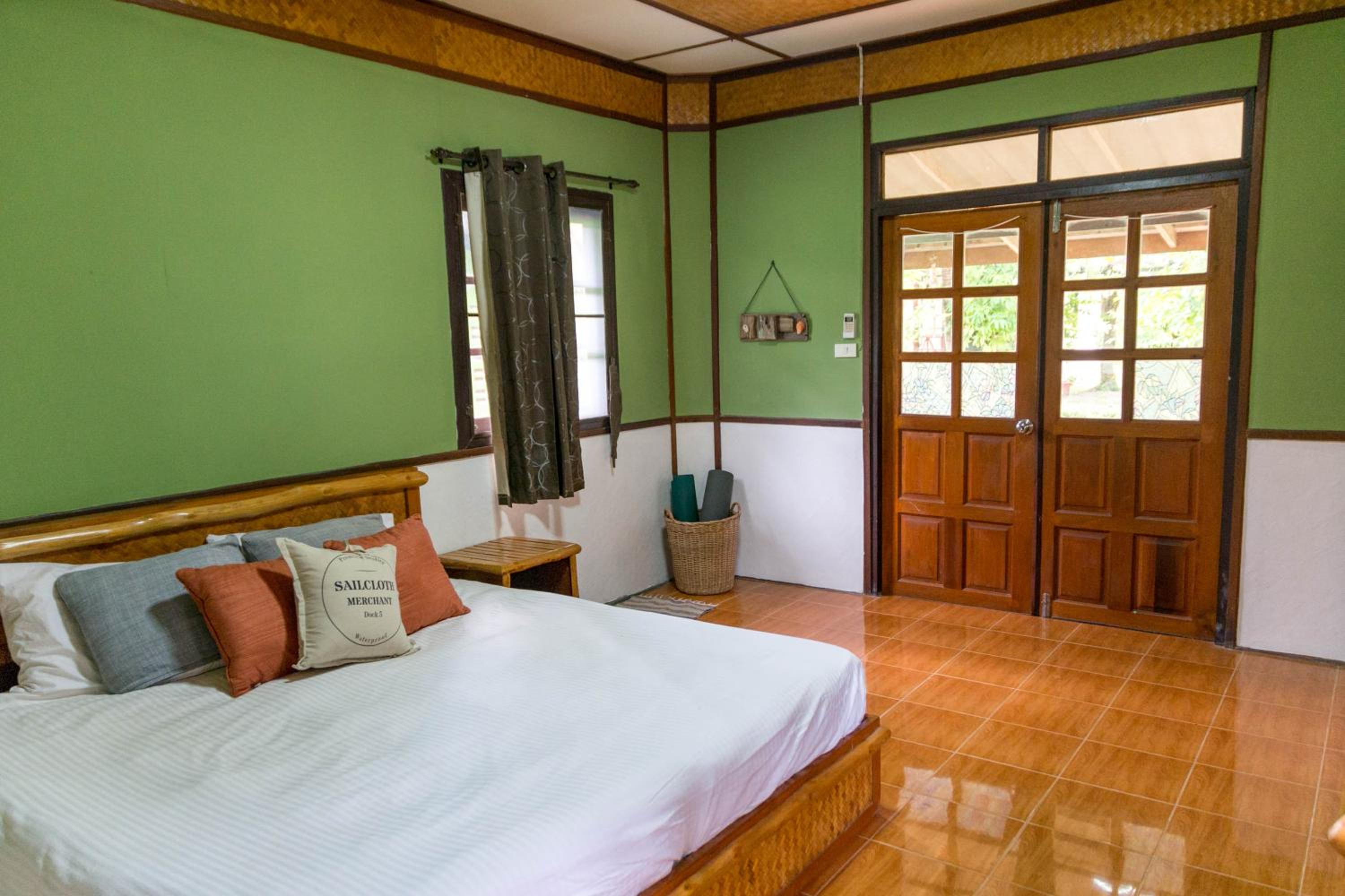 Oasis Yoga Bungalows