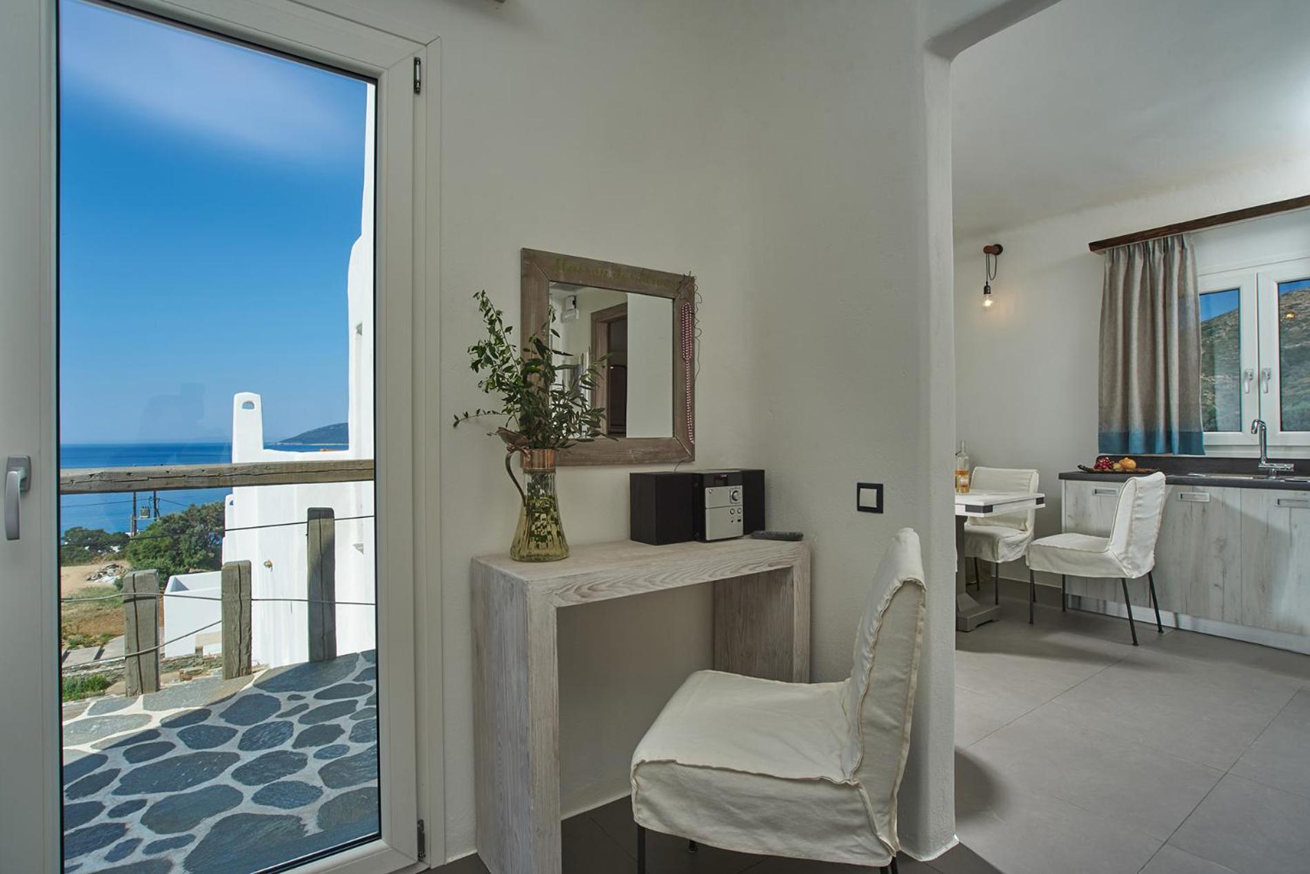 SkiNAmmos Eco Villas view 5