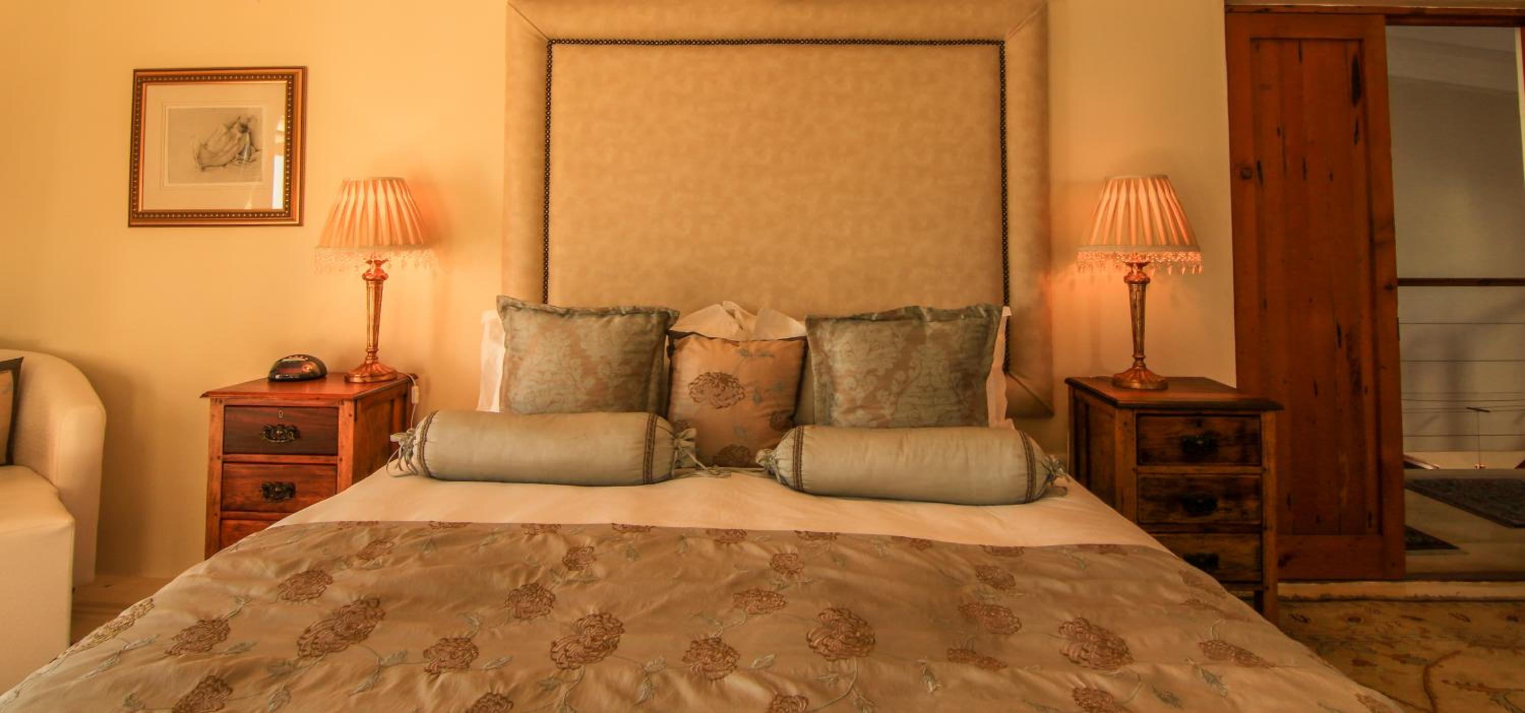Paternoster Manor