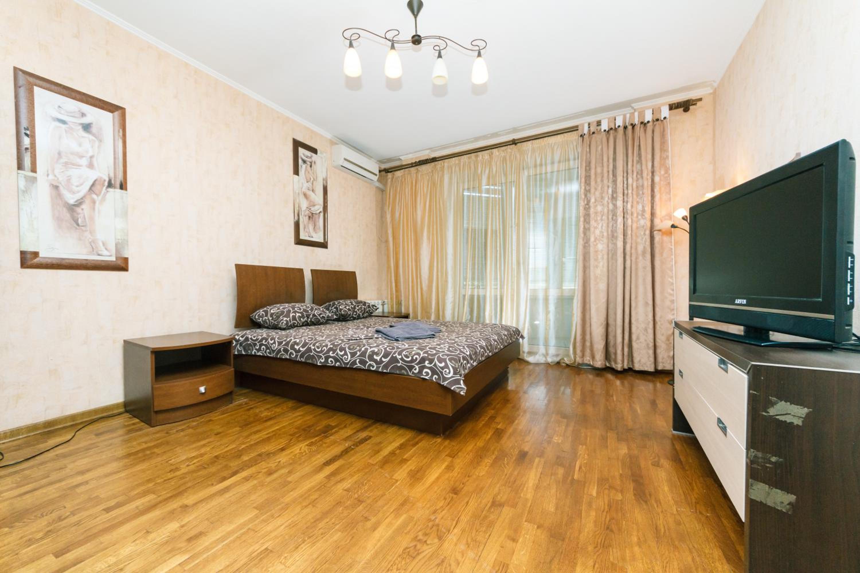 Two-storey apartment near IEC view 2