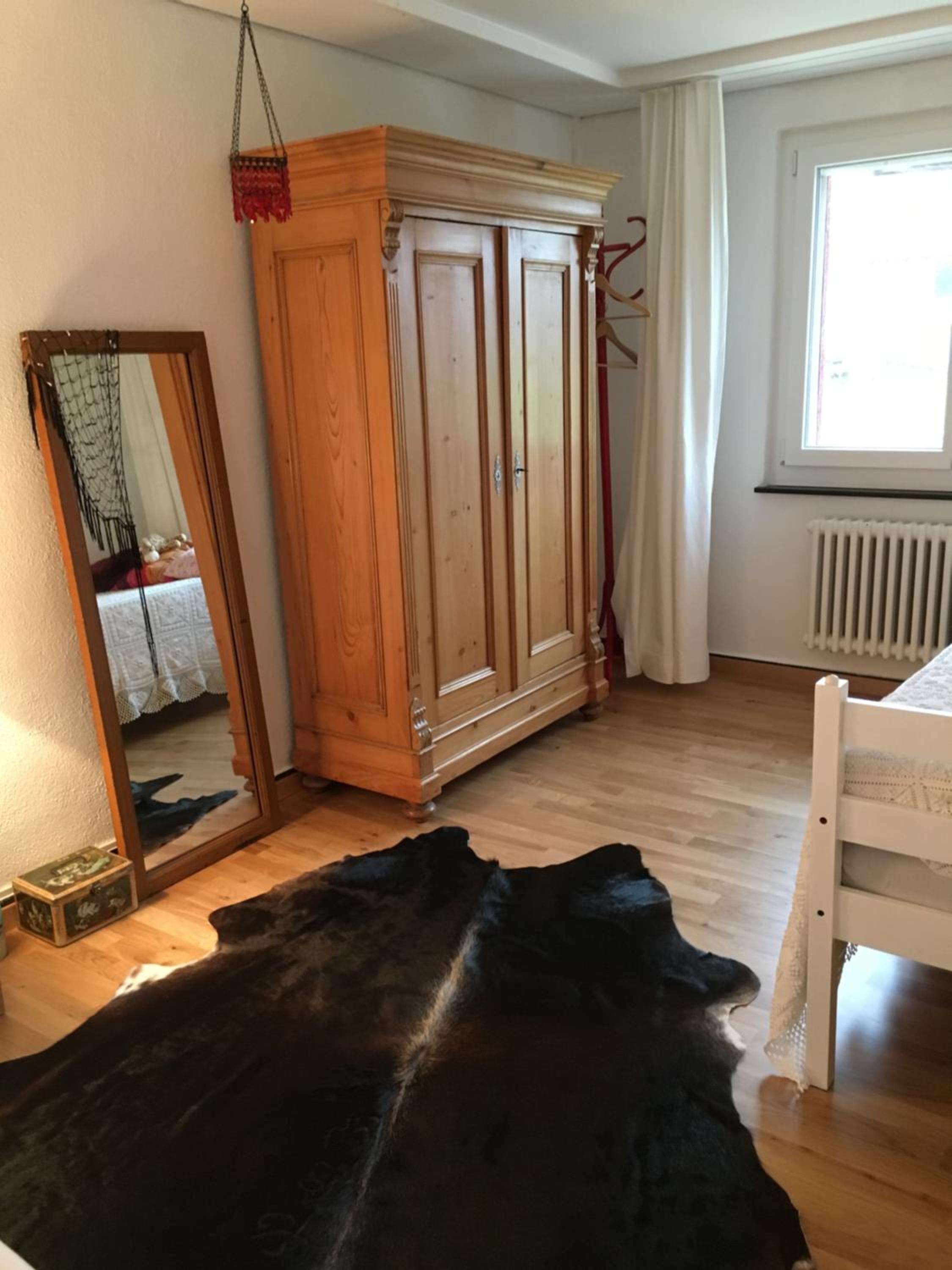 Photo 33
