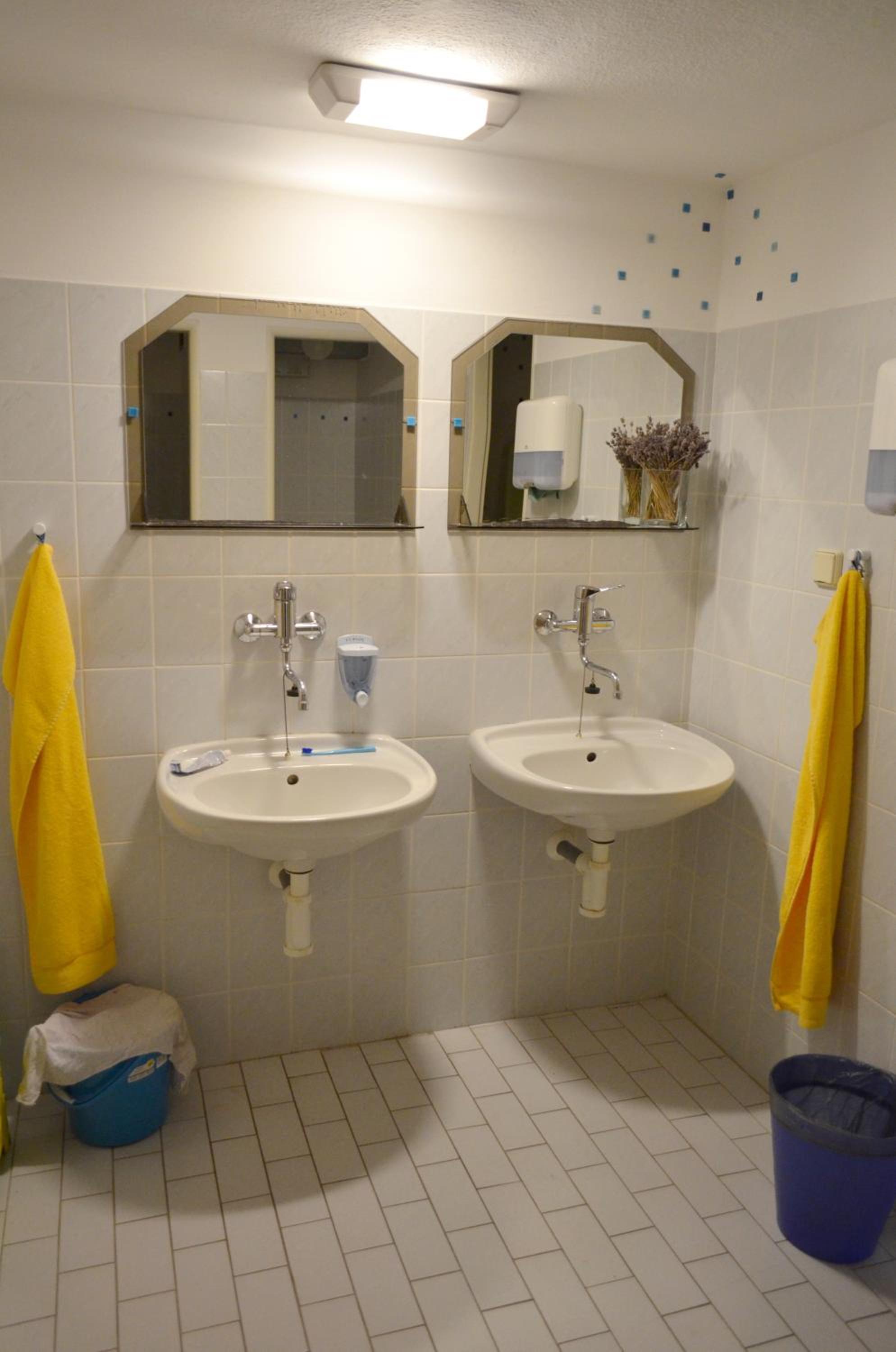 Photo 27
