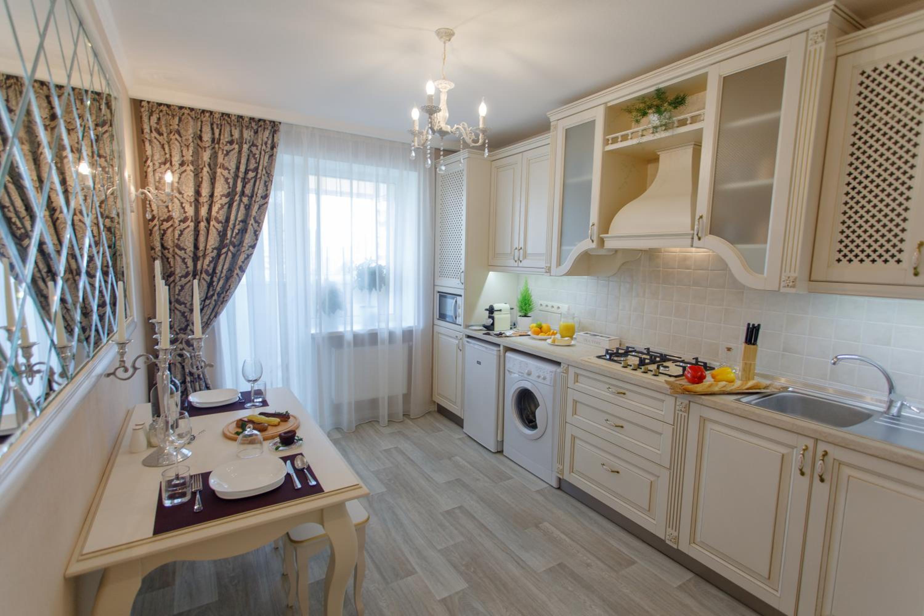 Royal Suite Apartment з ДЖАКУЗІ view 3