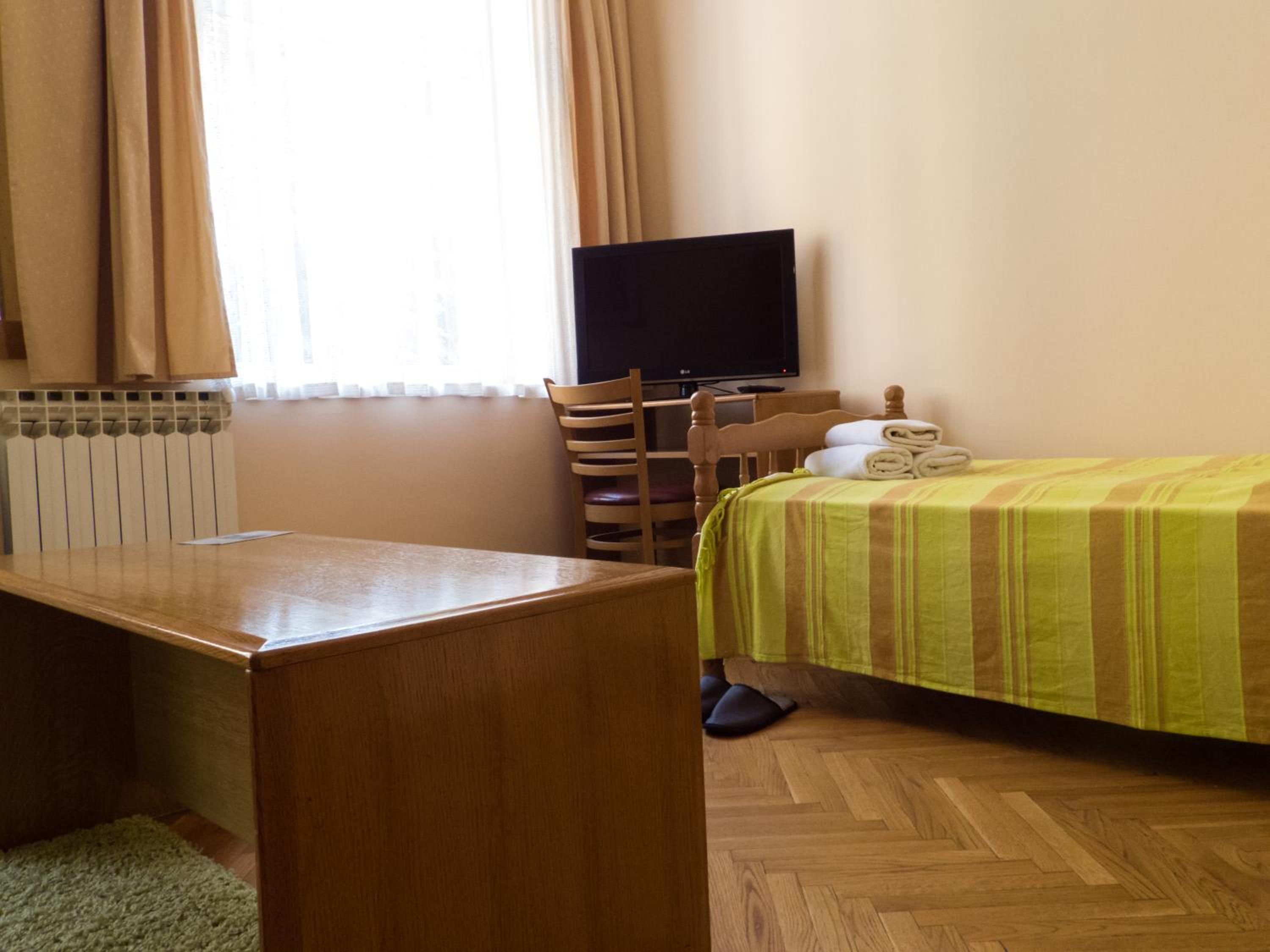 Studio Apartments 