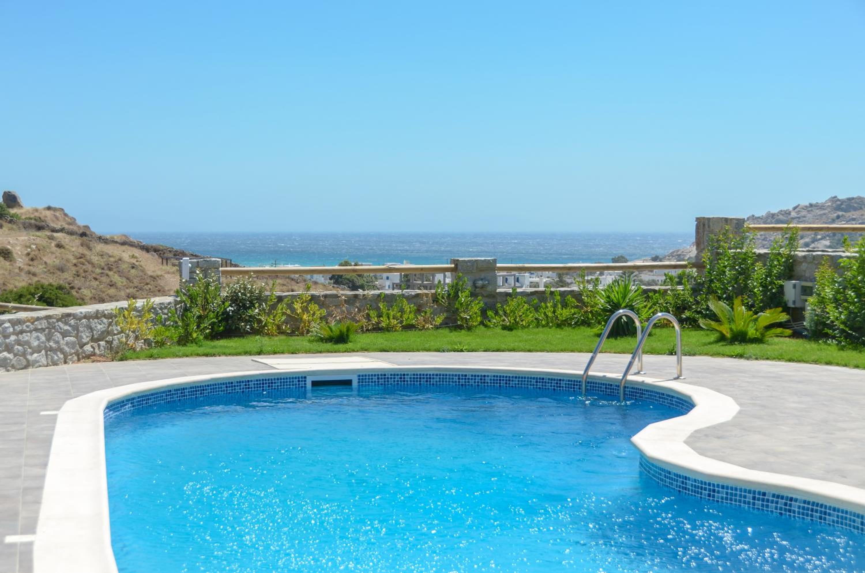 Naxos Luxury Villas