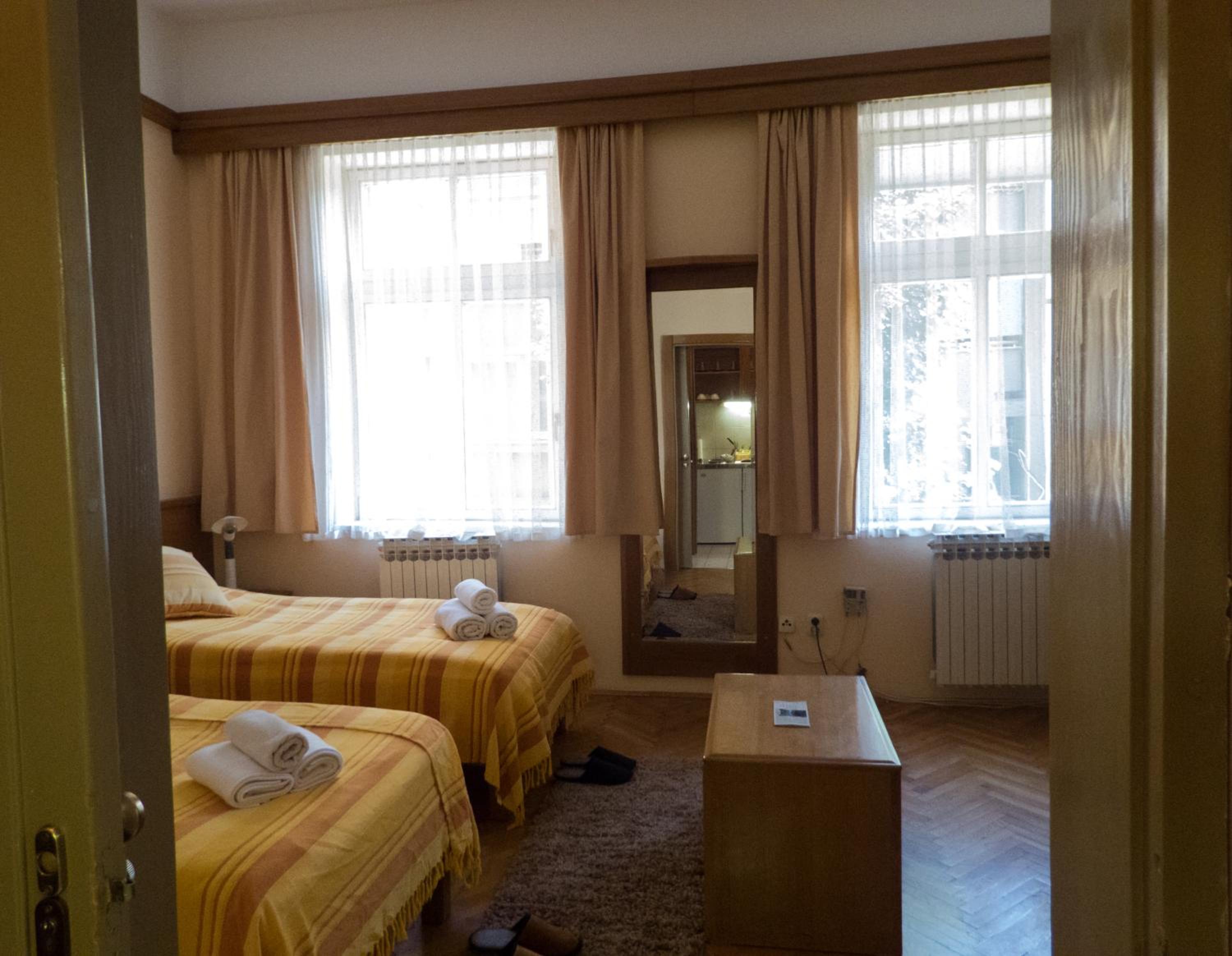 Studio Apartments 