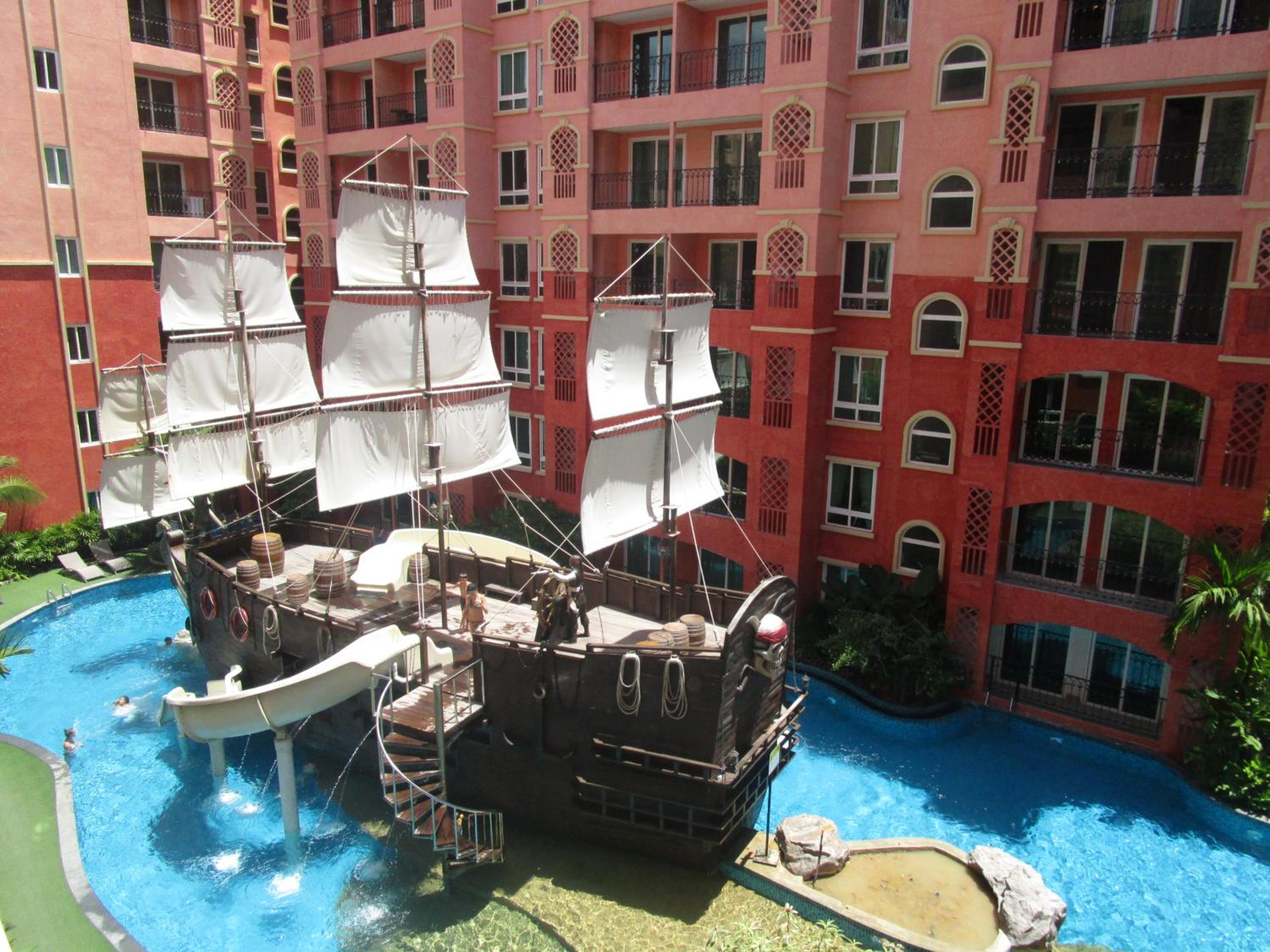 Seven Seas 410 view 3