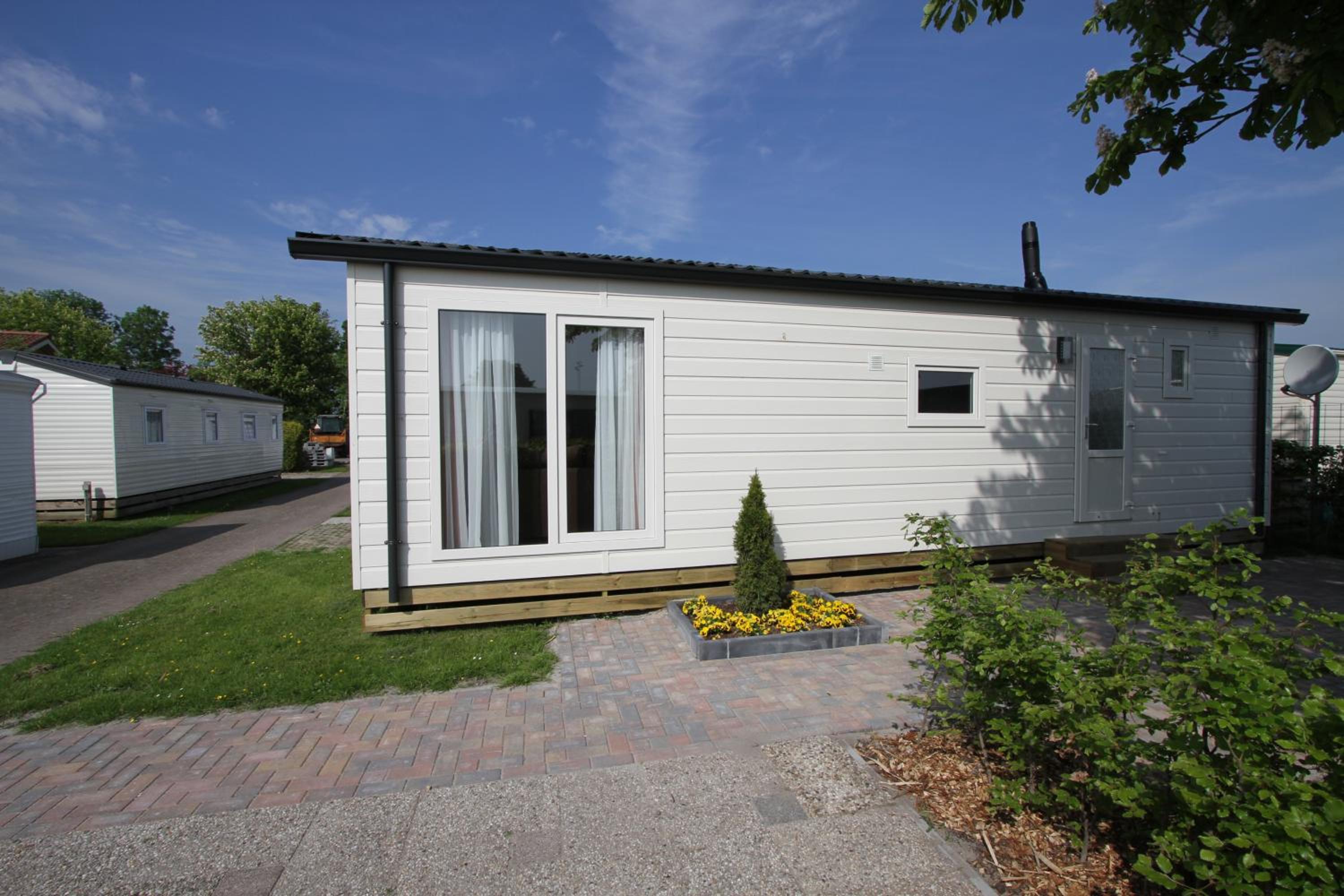 IJsselmeer-chalet nr. 66 view 2
