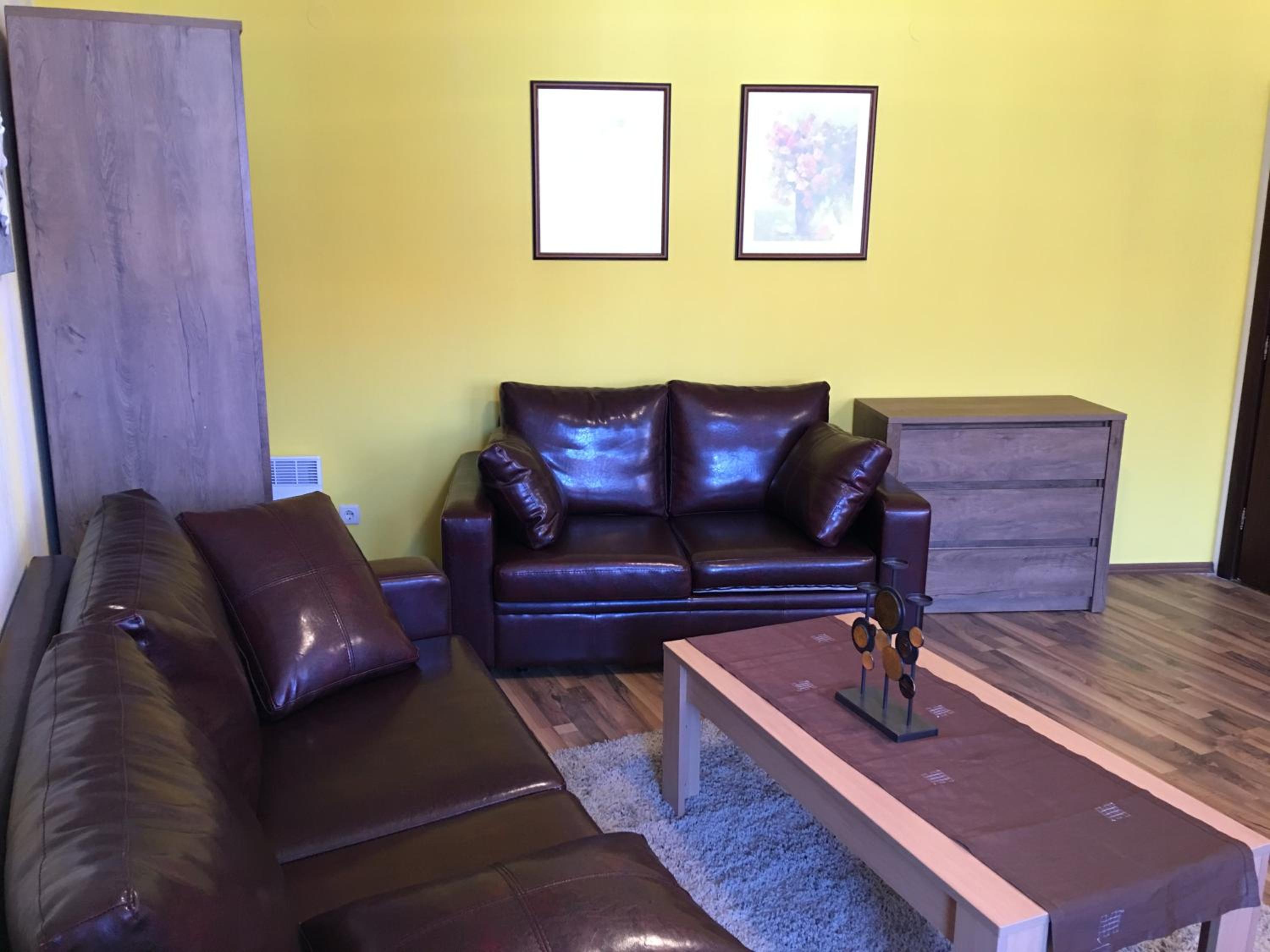 Ramada 2 Boutique Apartment near Ski Road