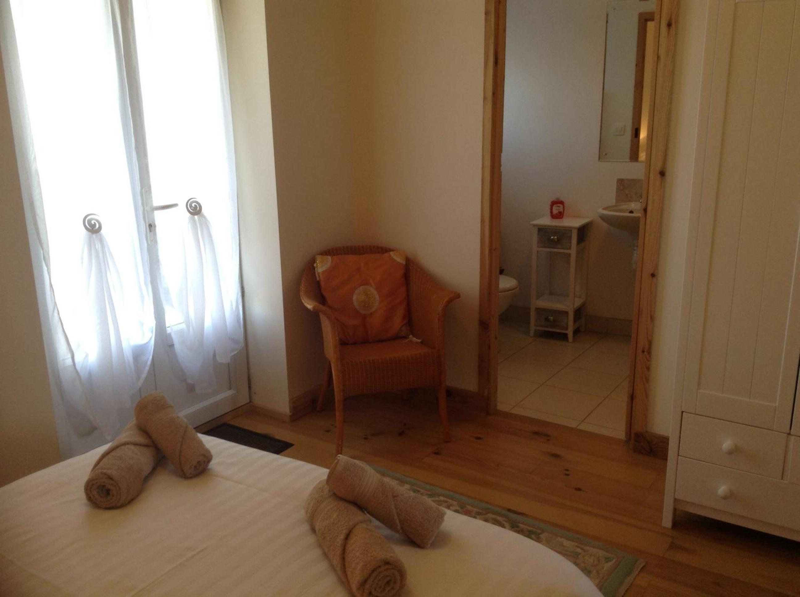 La Perruche Holiday Gite view 3