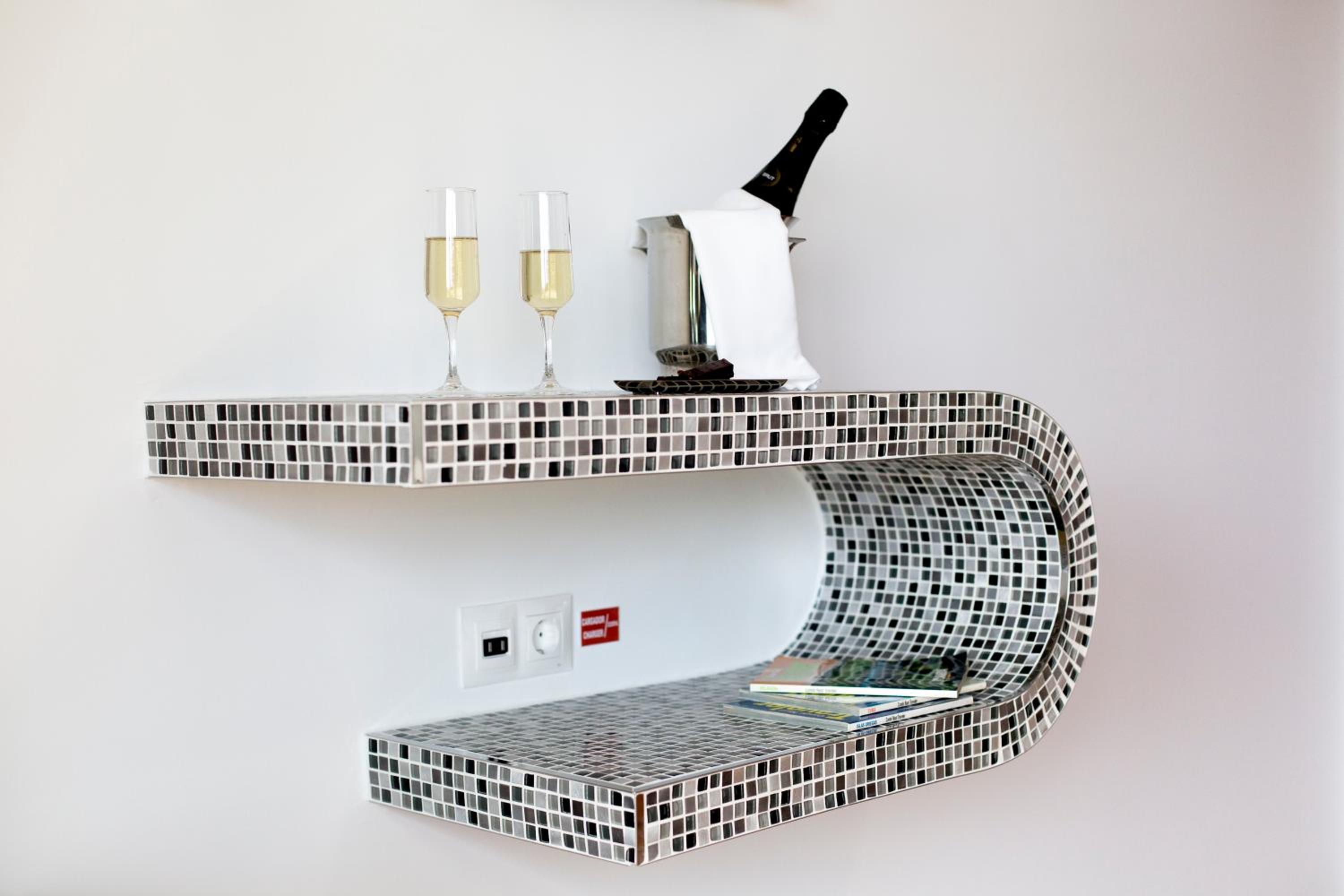 Hostal Alhambra - Adults Only