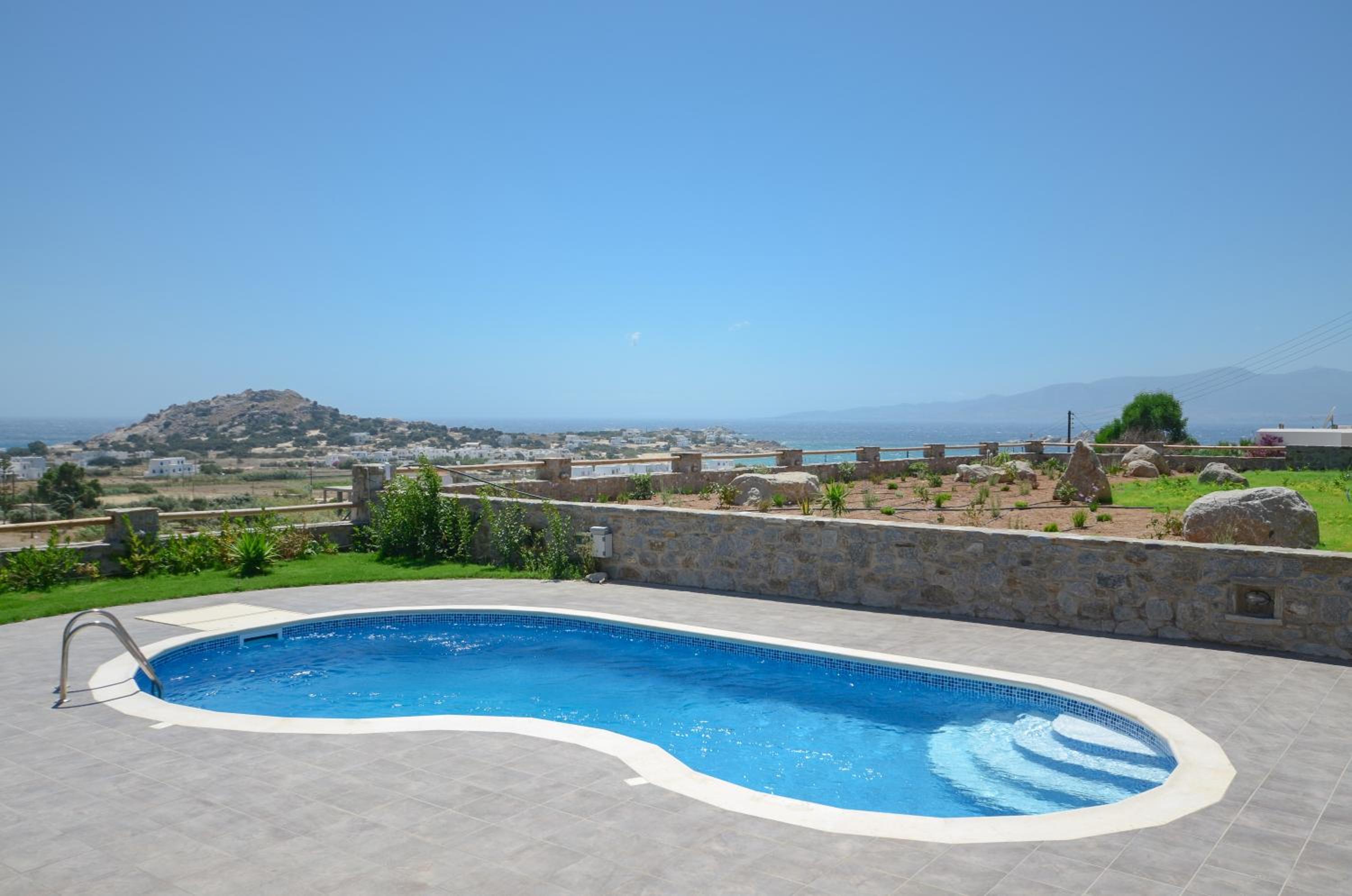 Naxos Luxury Villas