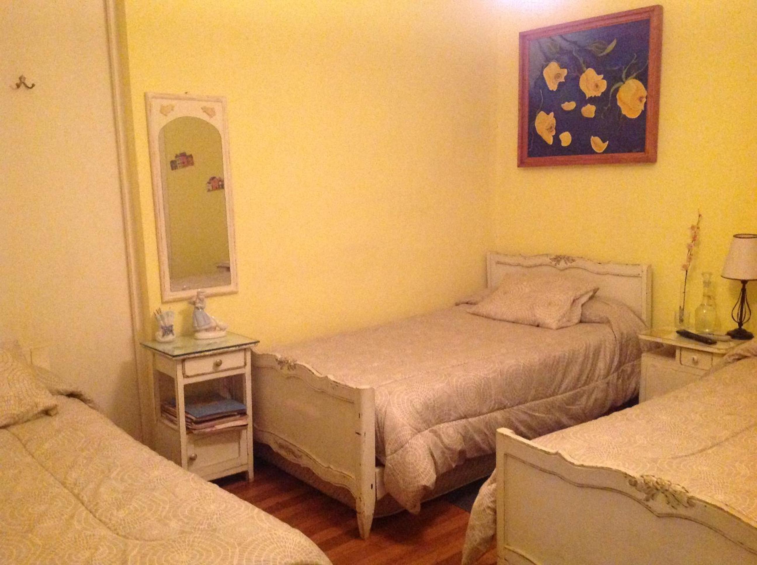 Hostal Renoir