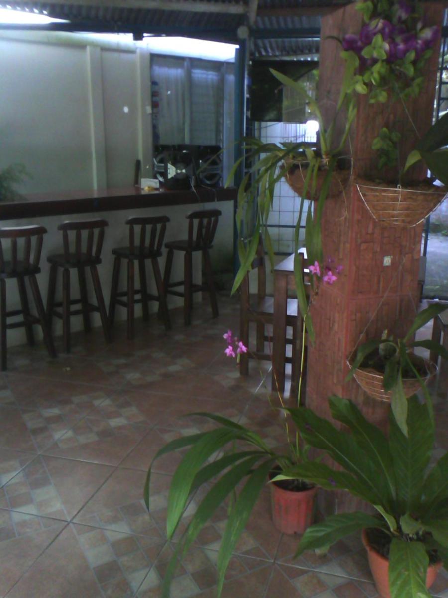 Hostal y cabinas anita-and rafting tour!
